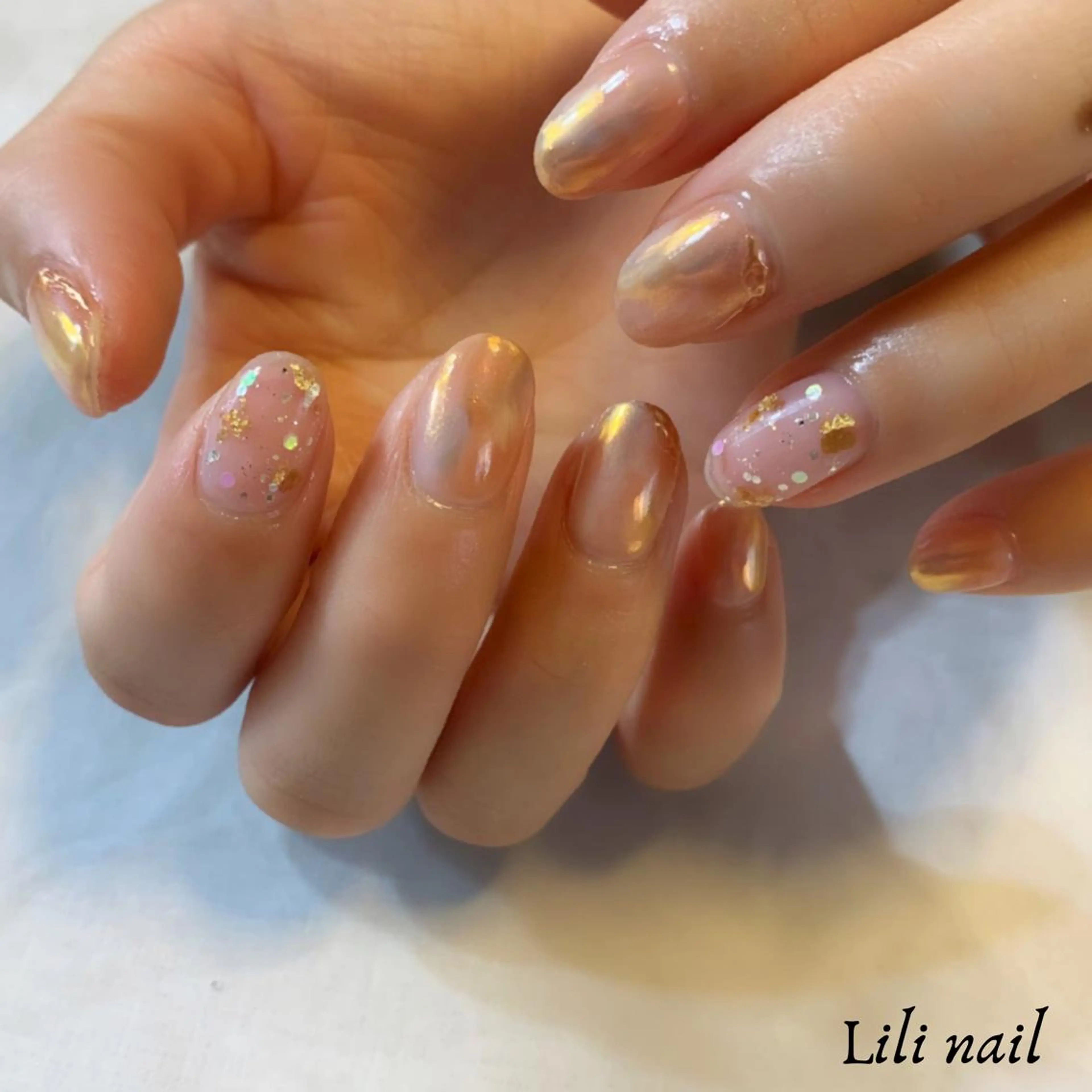 ネイル オレンジ ハンドネイル Lili beauty salon所属・Lilibeauty salonのネイルデザイン