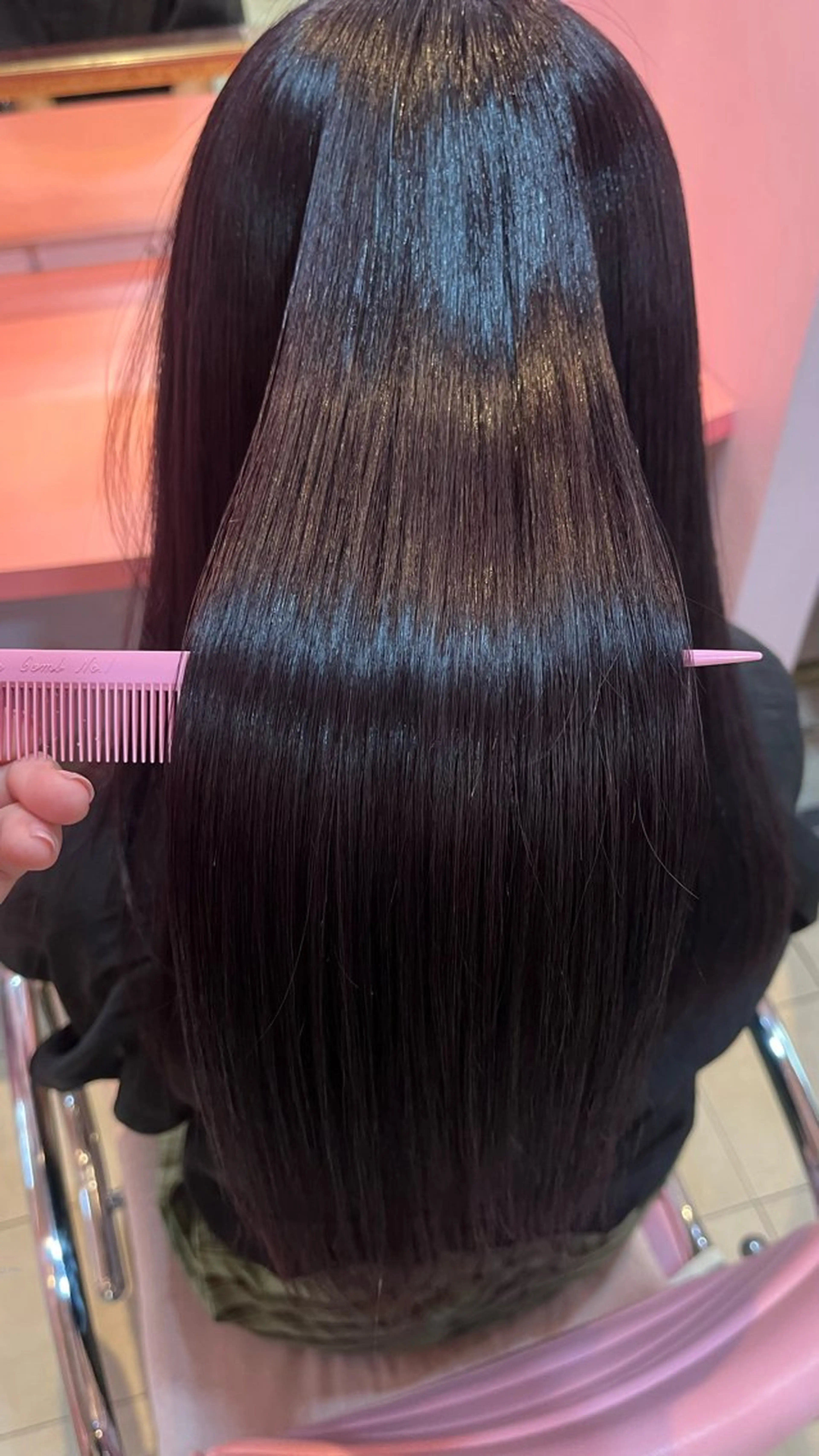 ロング MienePink所属・椎名 海咲のヘアスタイル