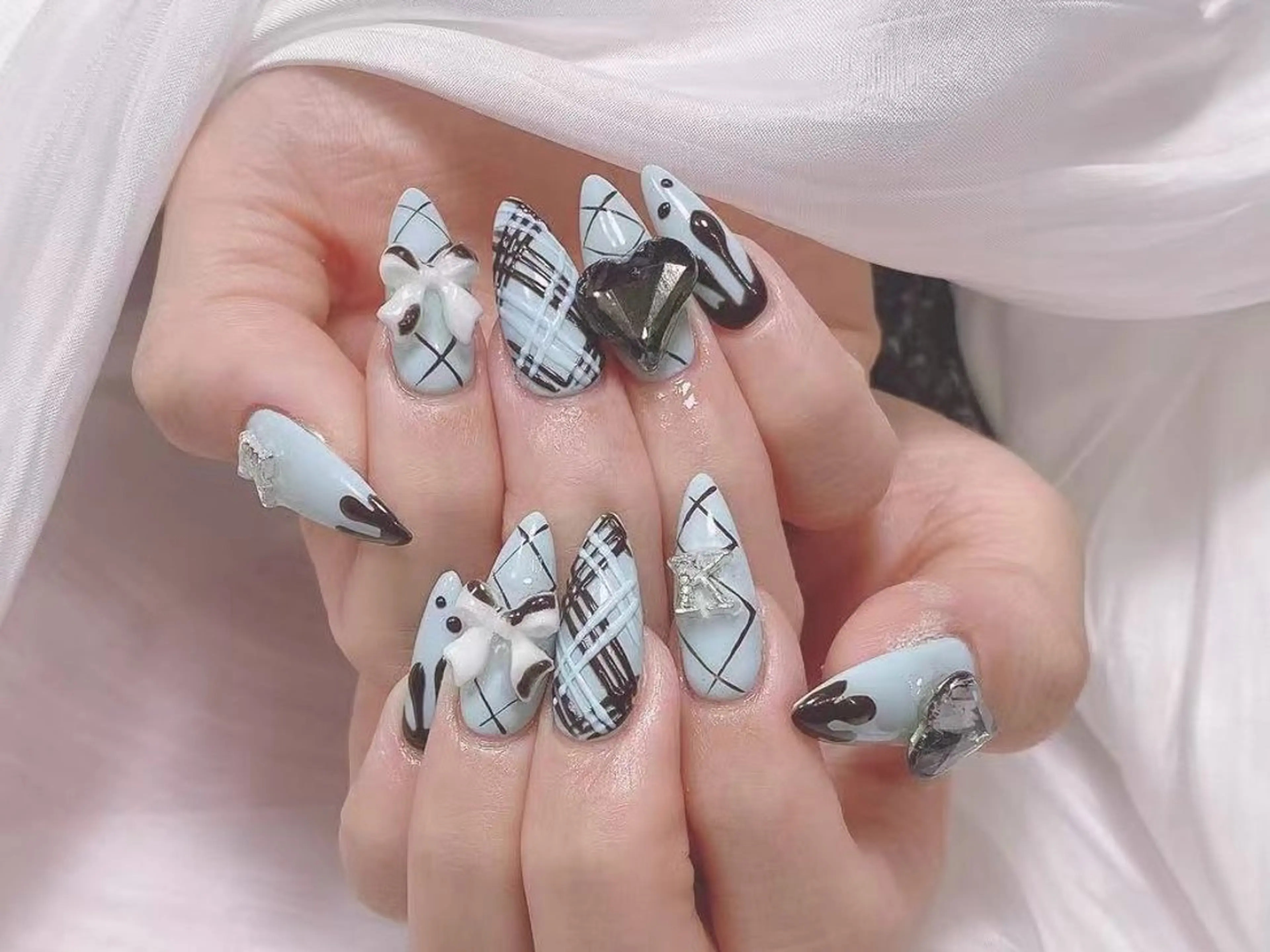 ネイル ジョリ kasumi🌹💅のネイルデザイン