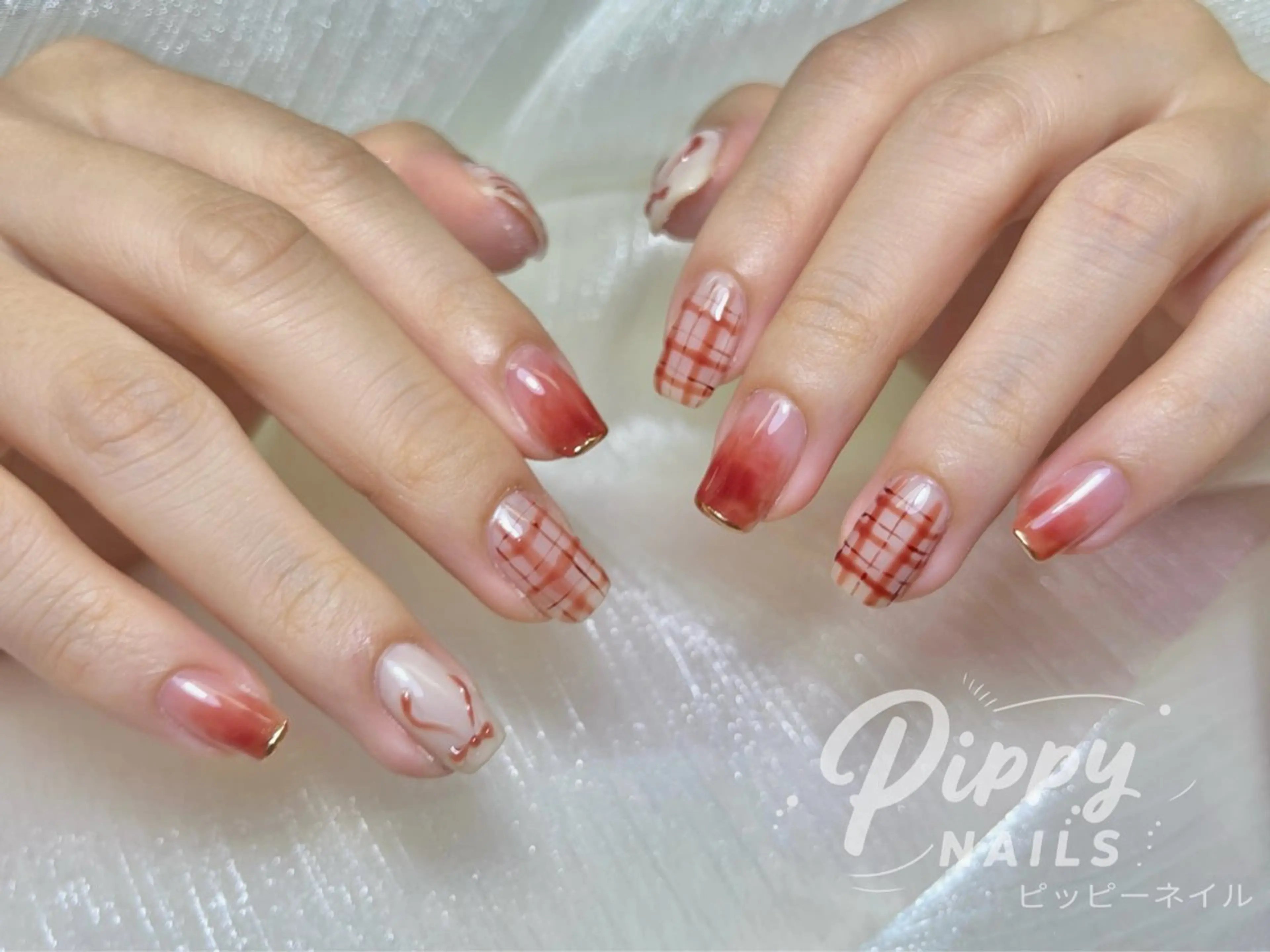 ネイル ハンドネイル PIPPY  NAILS新宿のネイルデザイン