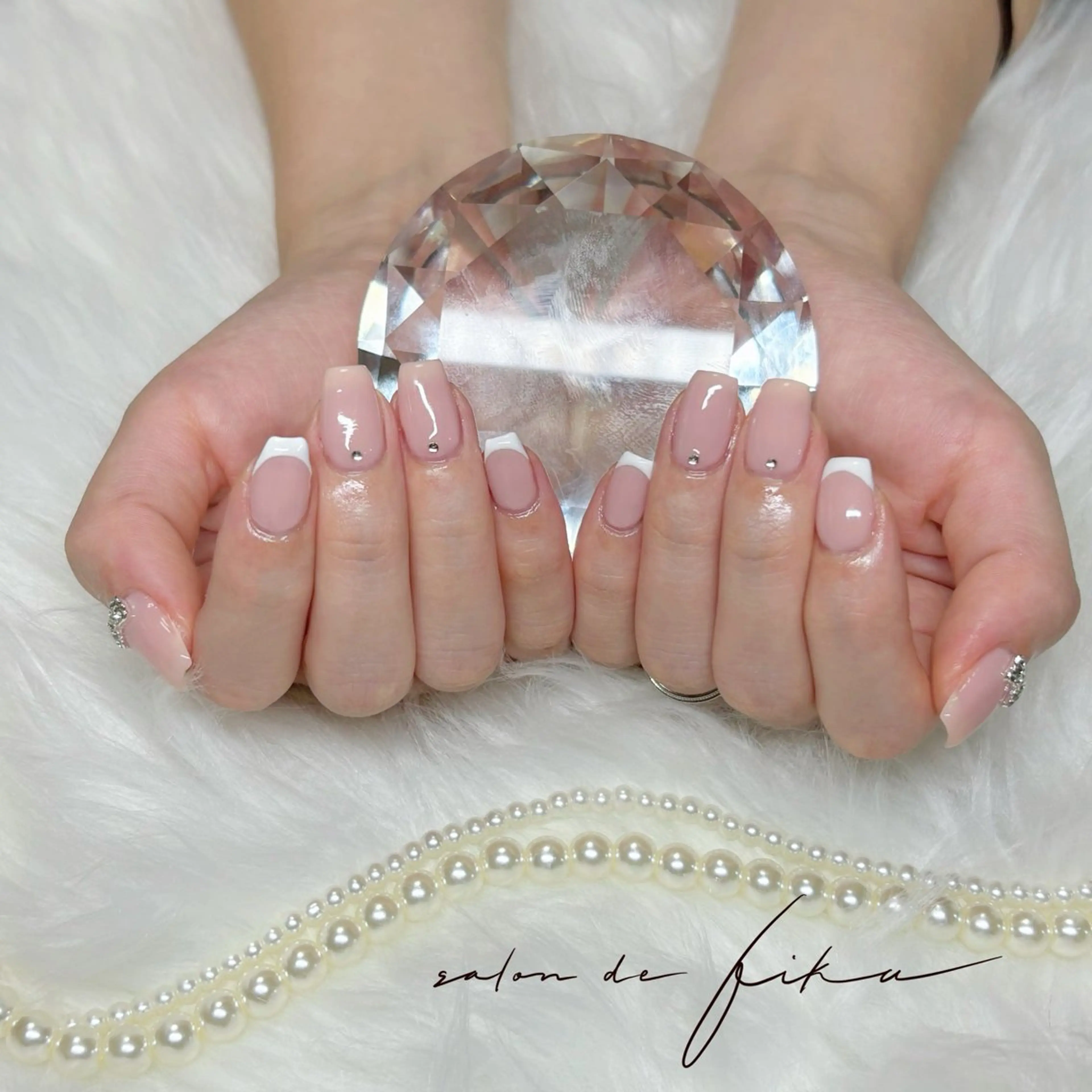 ネイル シンプルネイル ハンドネイル 🐝TOMO🎀ིྀ 【パラジェル取扱店】のネイルデザイン