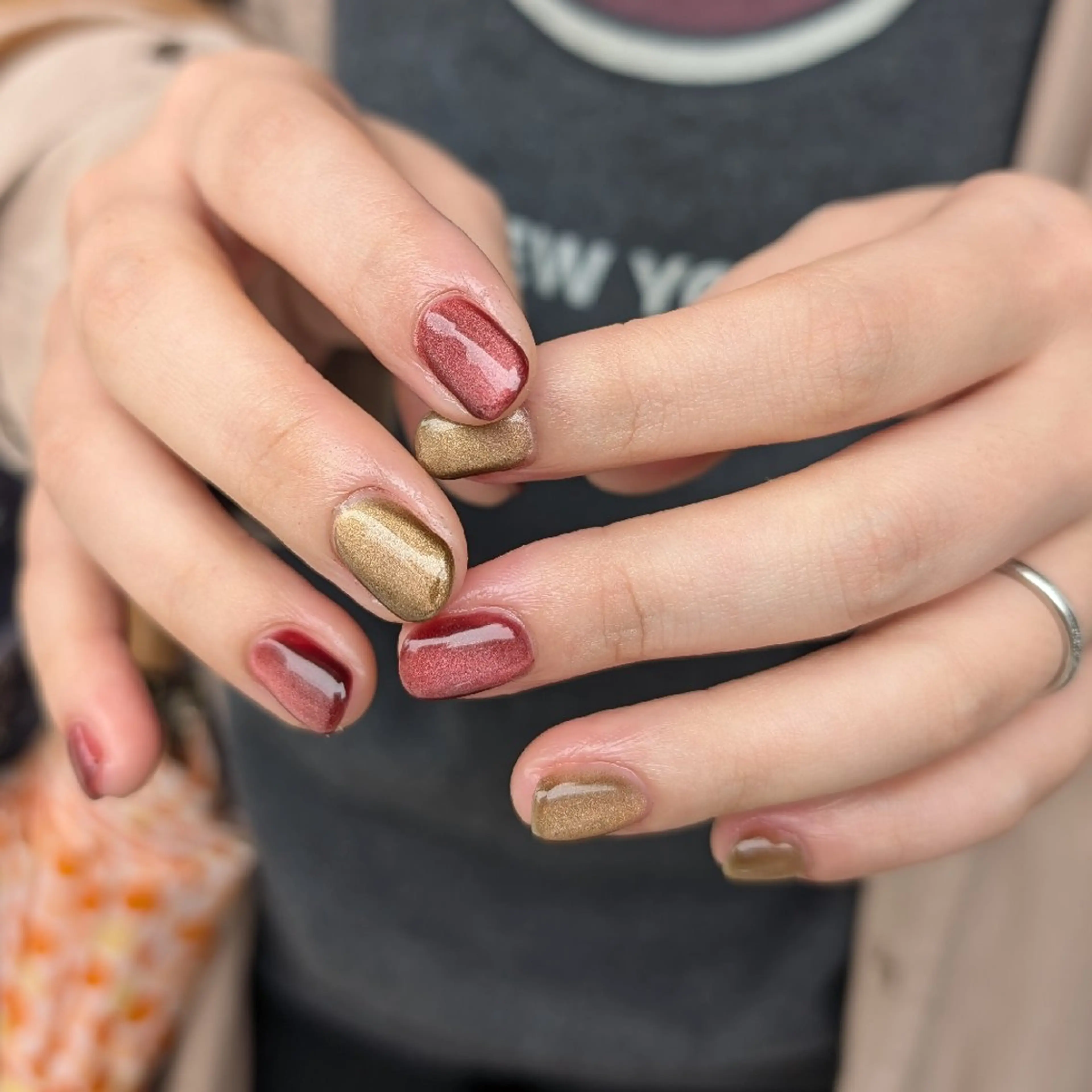 ネイル マグネットネイル ハンドネイル ナリタ・ マミのネイルデザイン