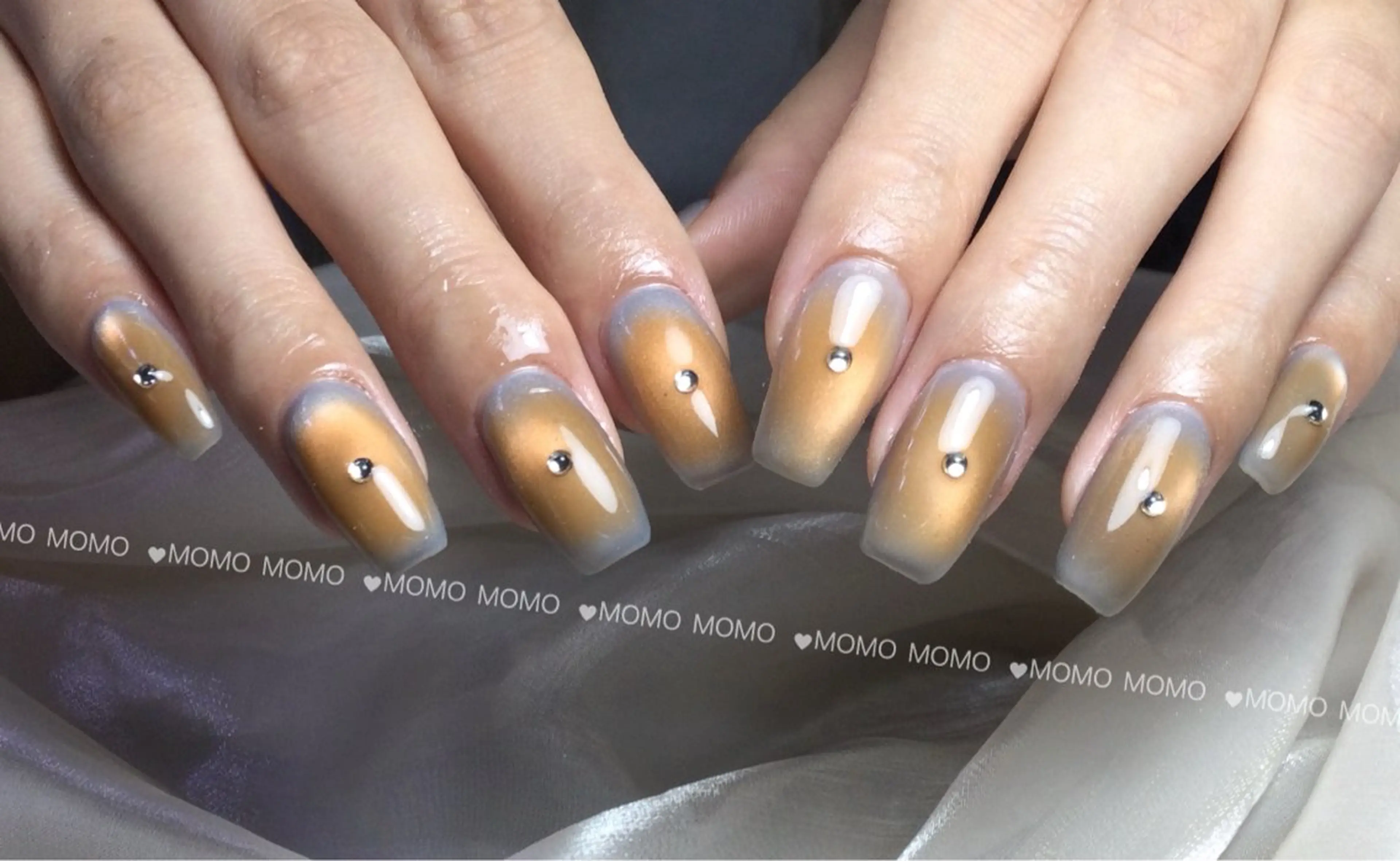 ネイル ニュアンスネイル ワンホンネイル MOMO nail所属・NIITSU 川崎のネイルデザイン