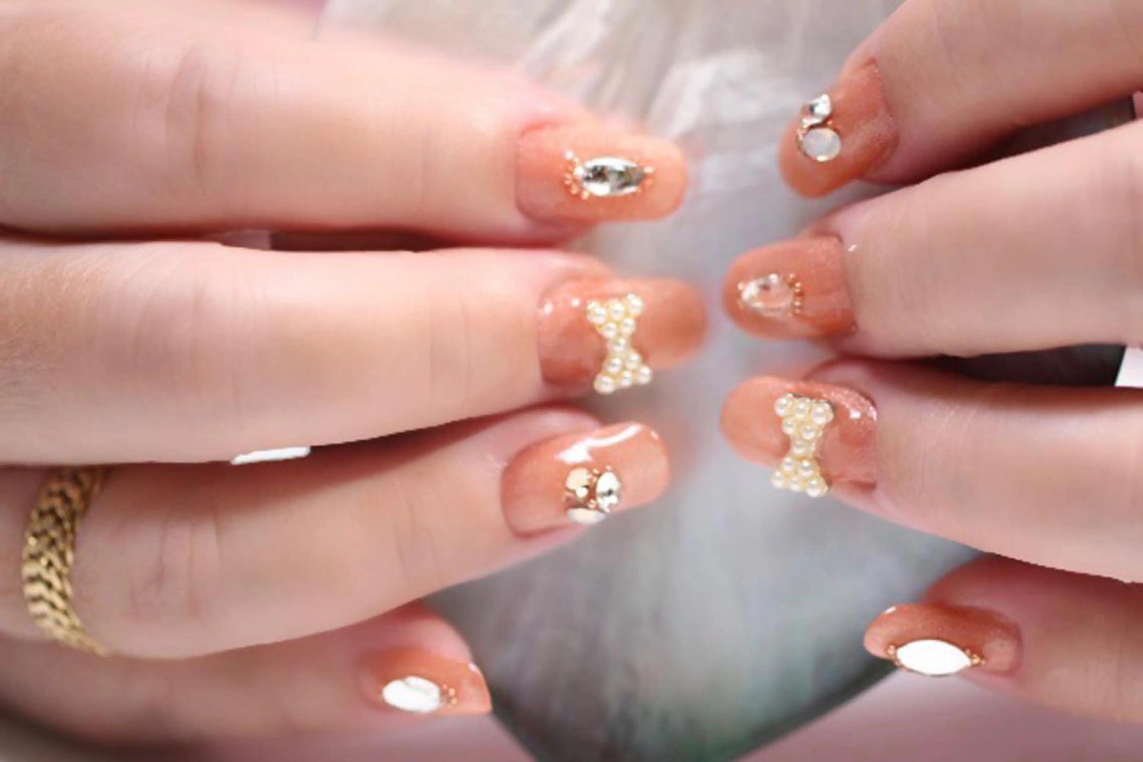 ネイル 長さ出し ジェルネイル スカルプネイル ママリンド　志村坂上店所属・しみ えんのネイルデザイン