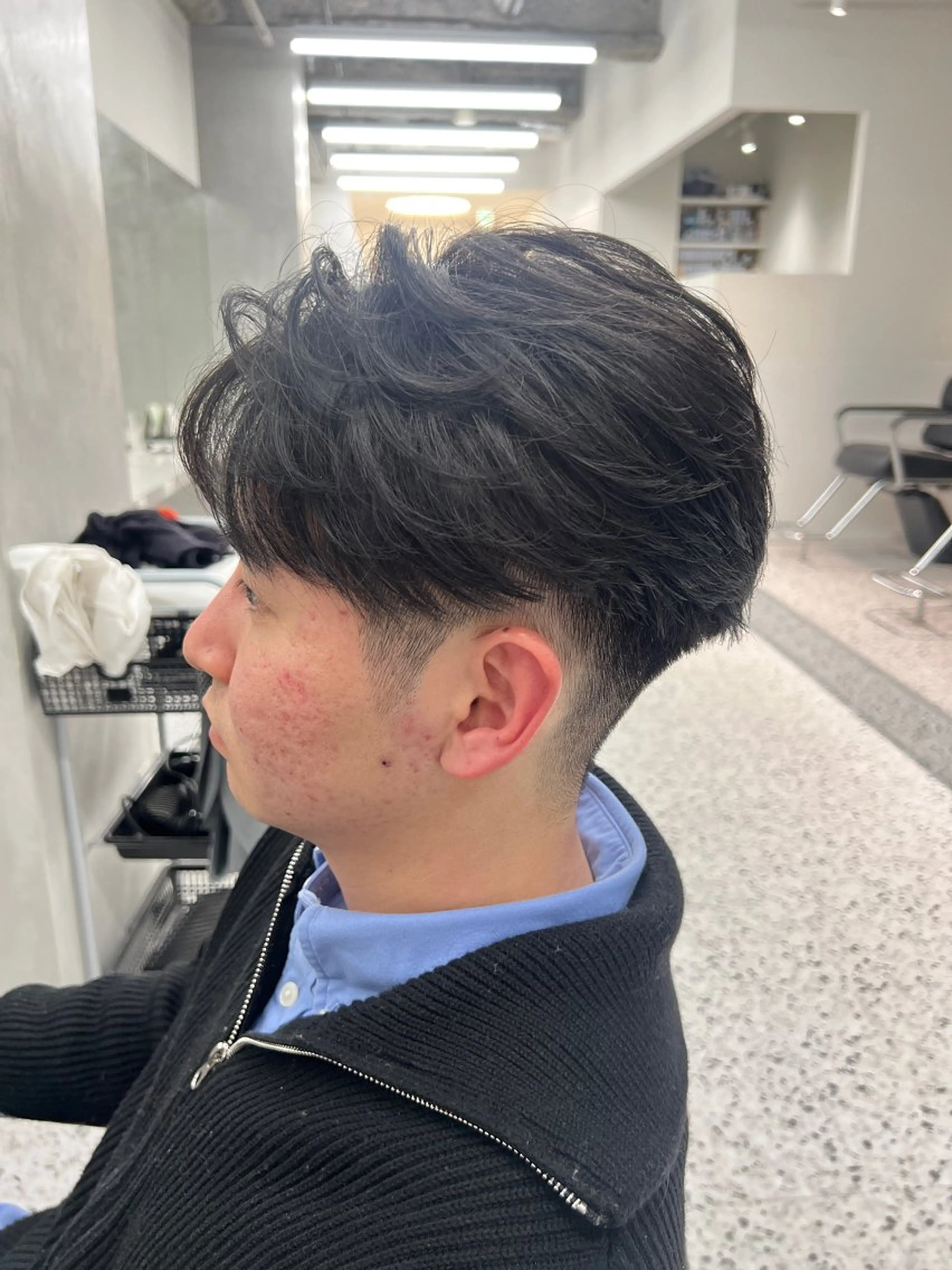 ショート パーマ メンズ フェザーパーマ メンズパーマ Ace men's salon 名駅所属・あずこう/メンズヘア /メンズパーマのヘアスタイル