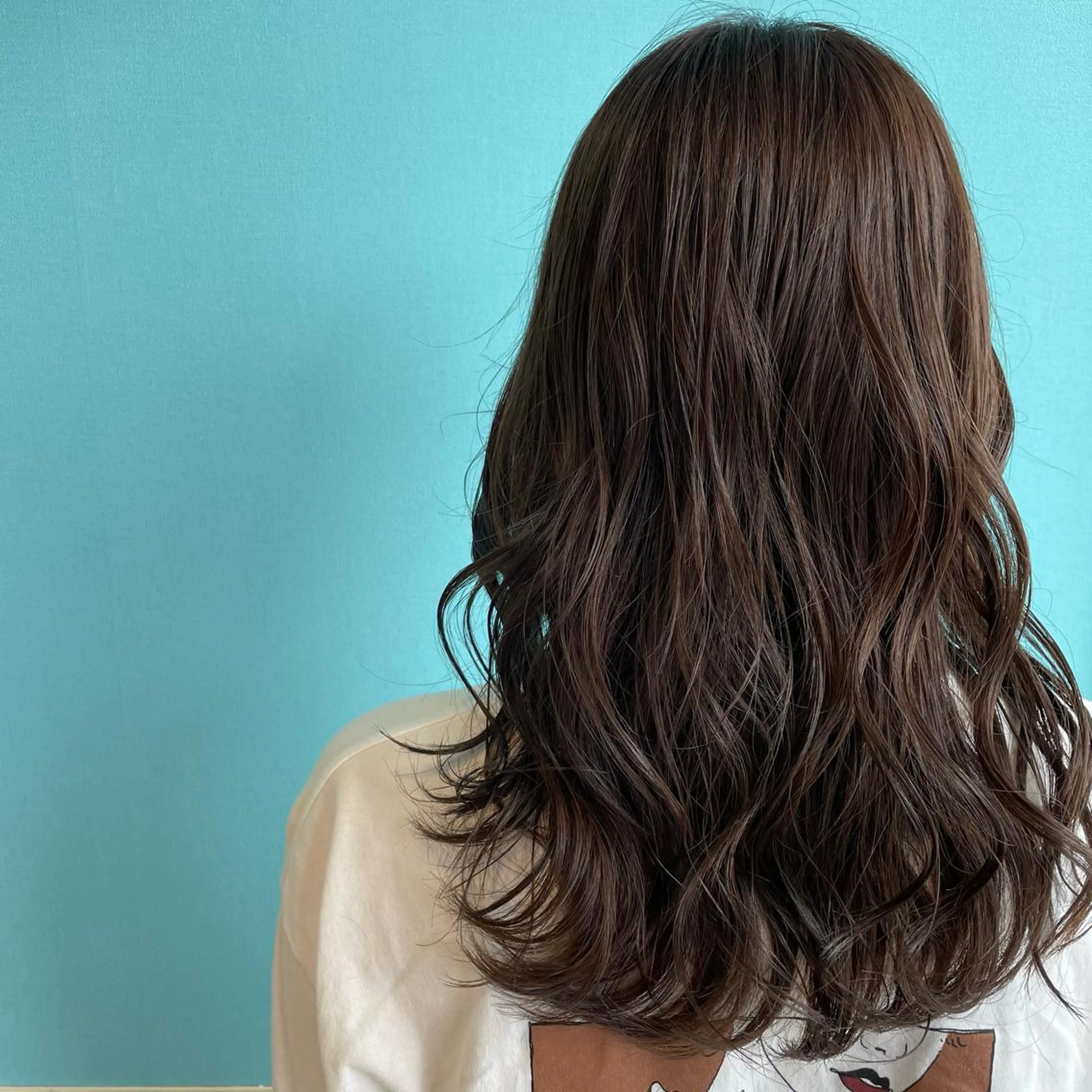 セミロング カラー カット トリートメント 日置 大智のヘアスタイル