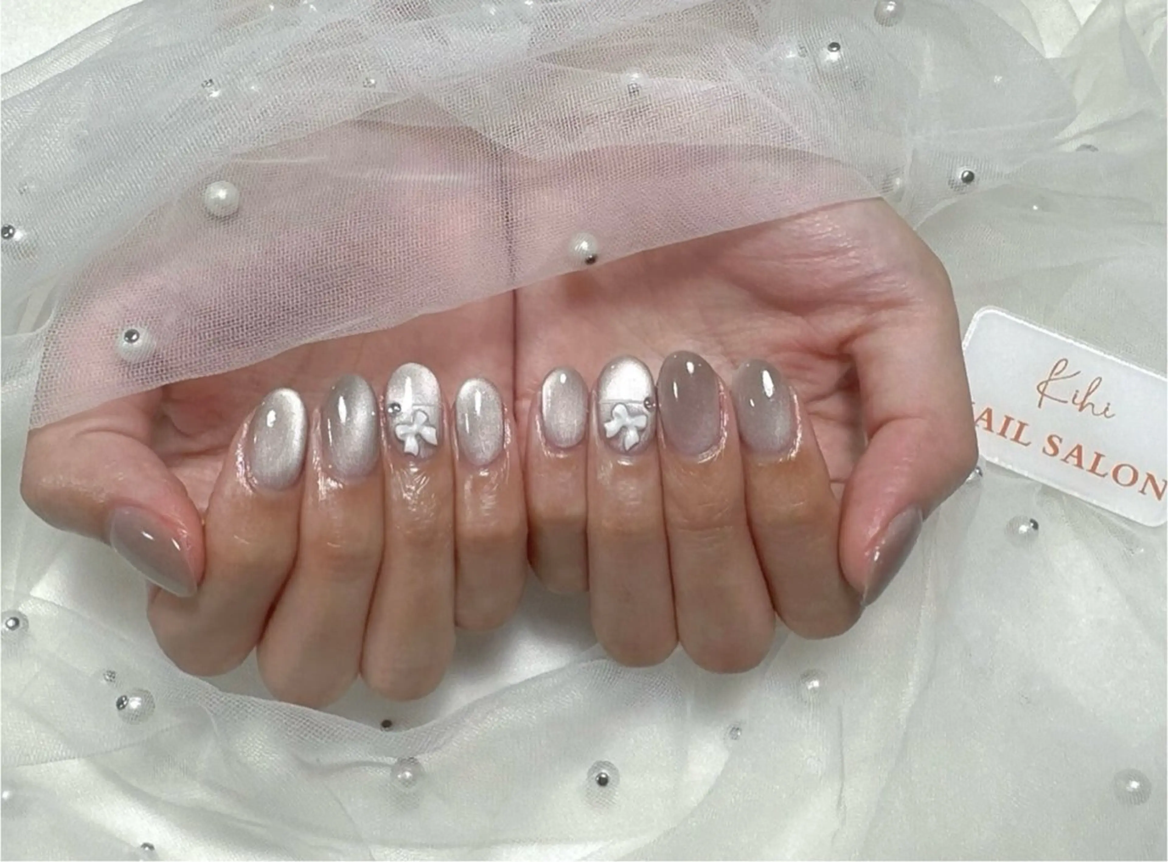 ネイル フレンチネイル ジェルネイル グラデーション キラキラネイル 韓国ネイル 清水 ユナのネイルデザイン