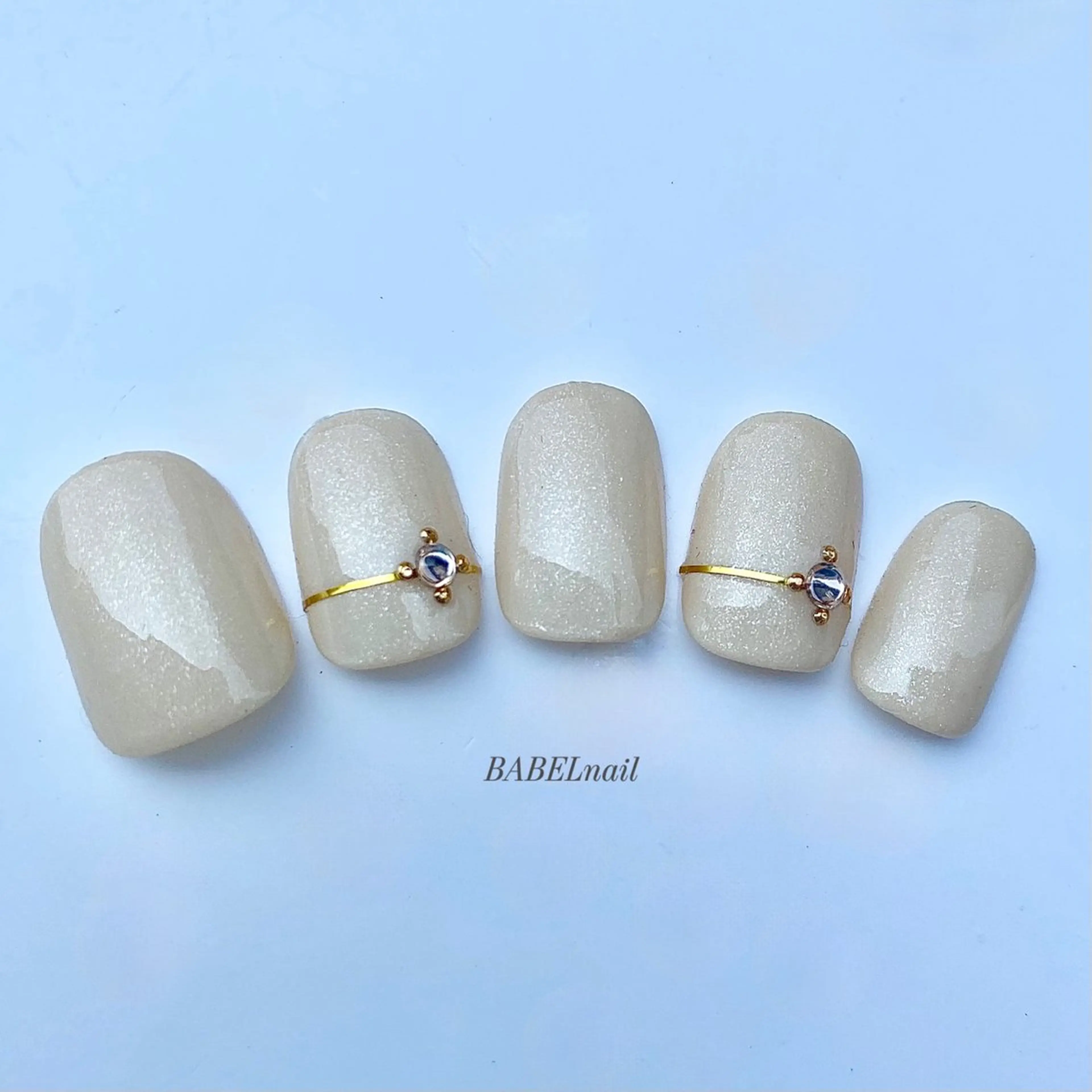 ネイル アートネイル ジェルネイル 韓国ネイル オフィスネイル ショートネイル ハンドネイル BABELバベル所属・江戸川橋✨BABEL 【バベル】大人可愛いのネイルデザイン