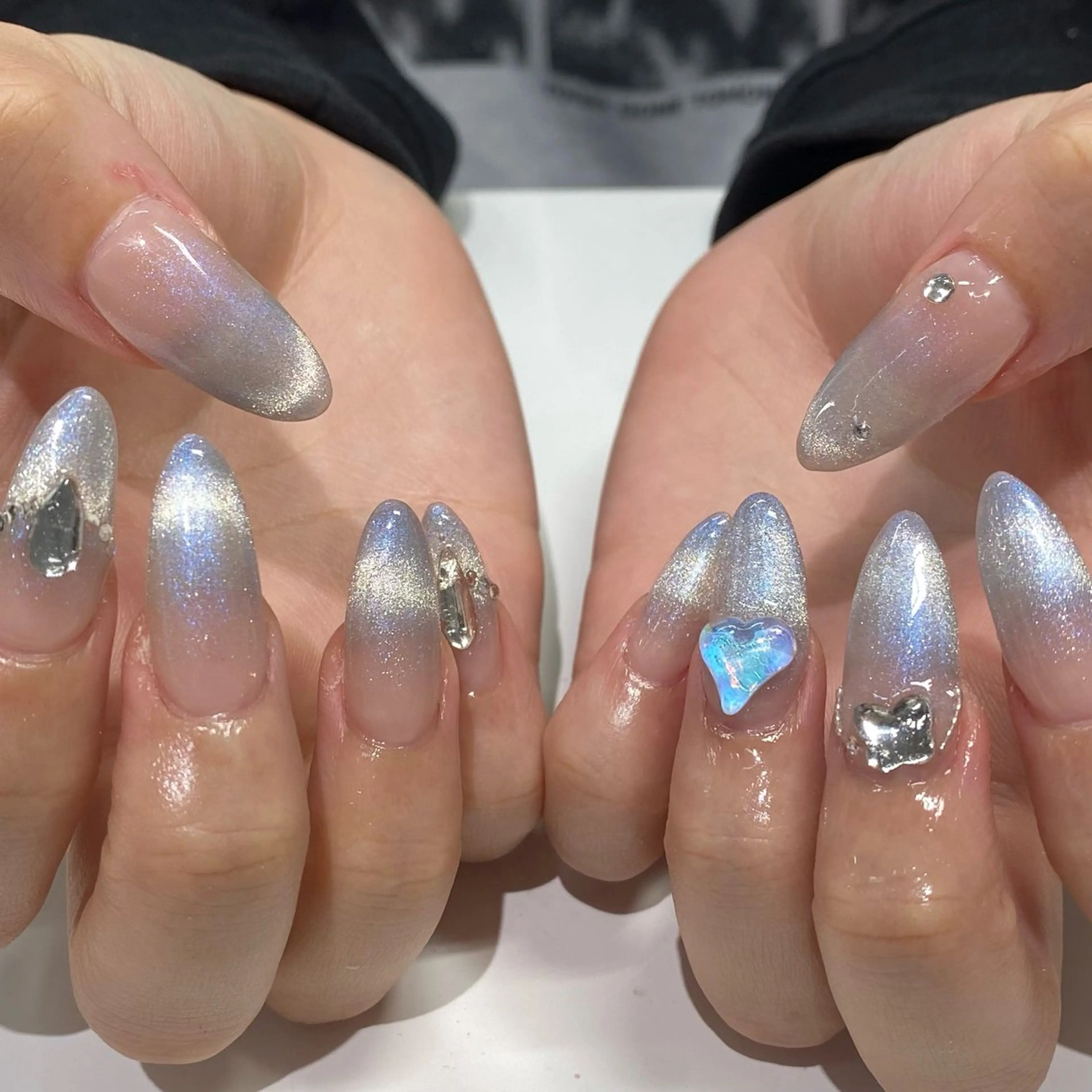 ネイル グラデーション マグネットネイル ハンドネイル yuuka/池袋 🐾WOLTOKYOのネイルデザイン