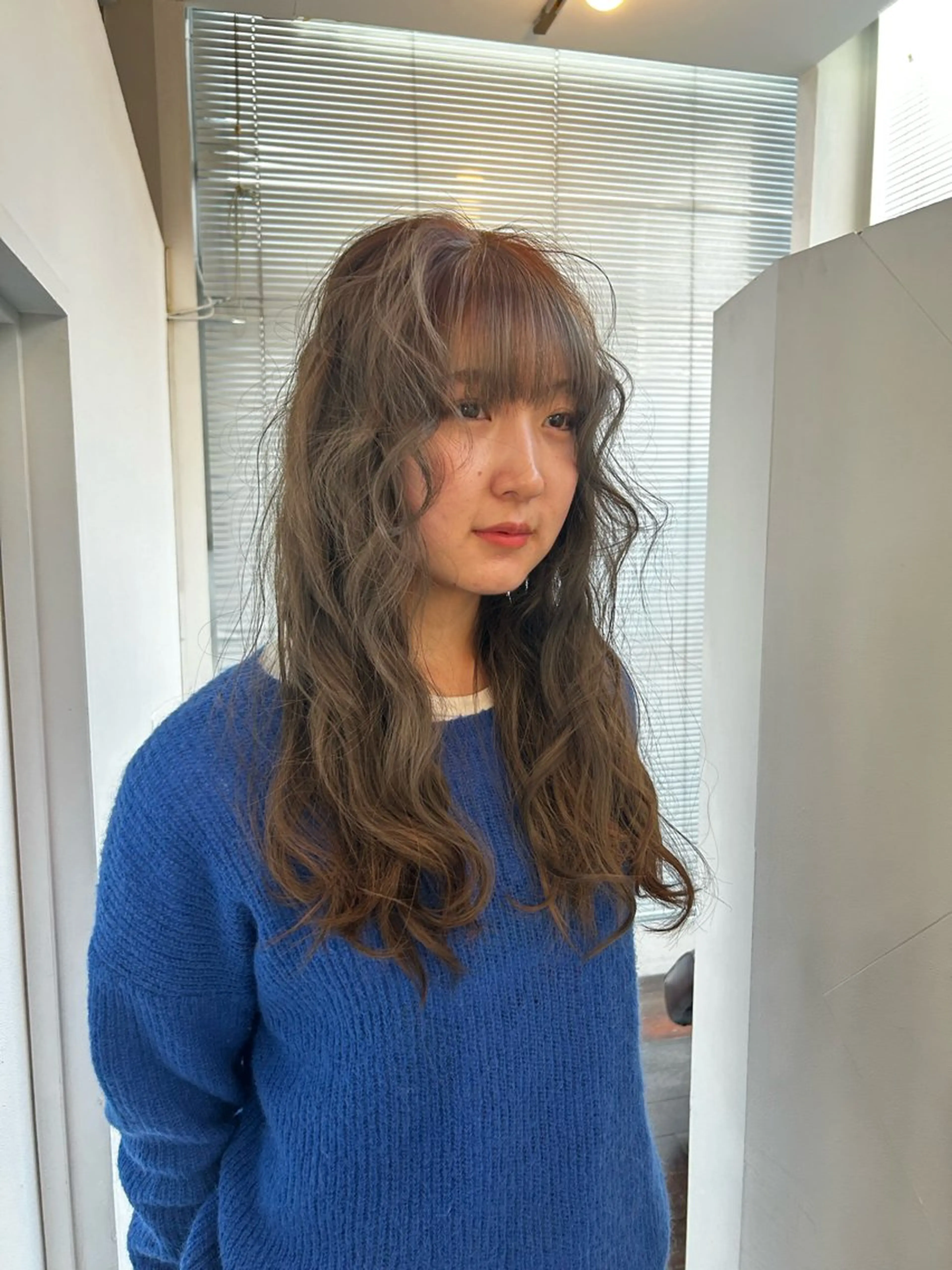 カラー VISION   aoyama所属・かがやしづ ⭐️ハイトーンのヘアスタイル