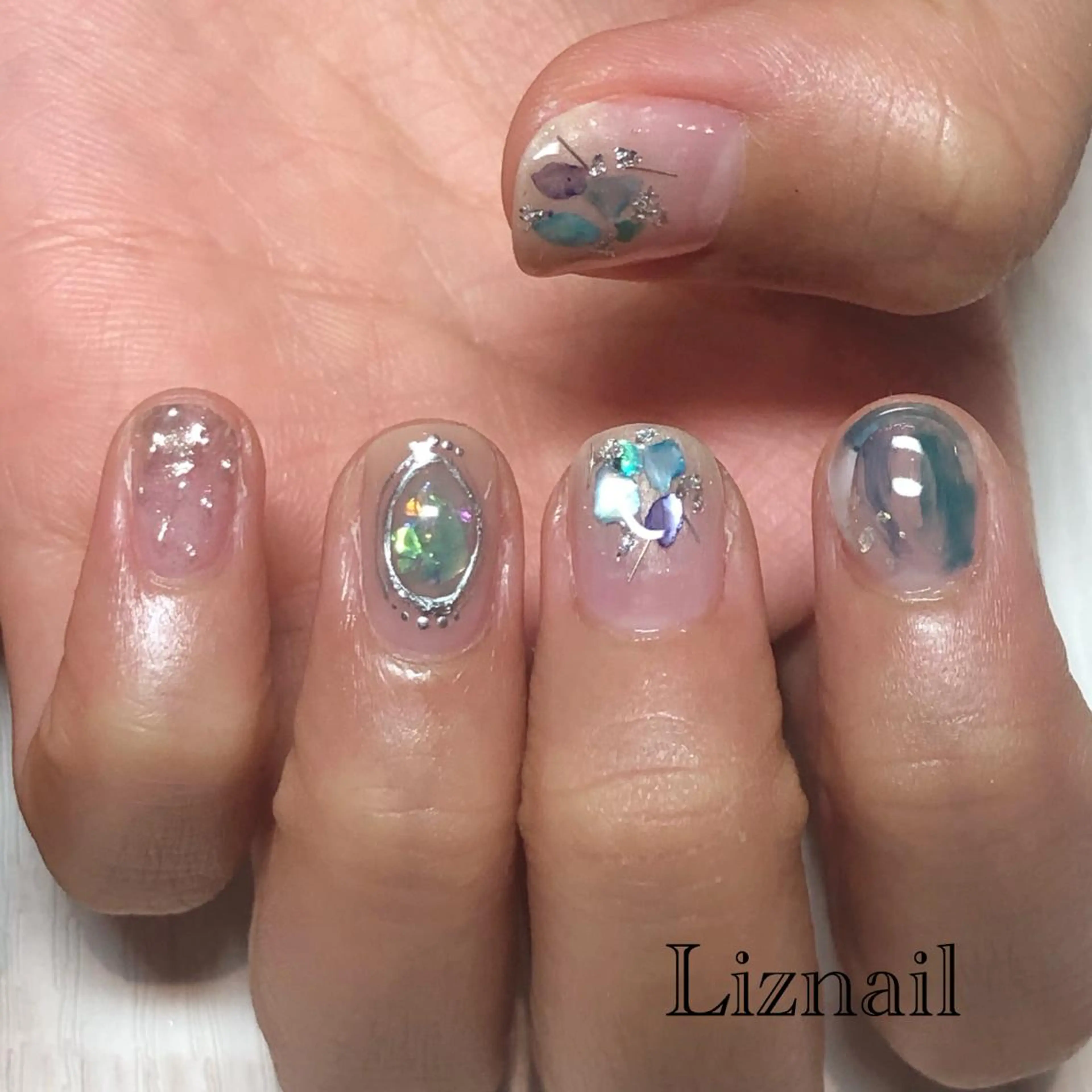 ネイル Rawr / saoriのネイルデザイン