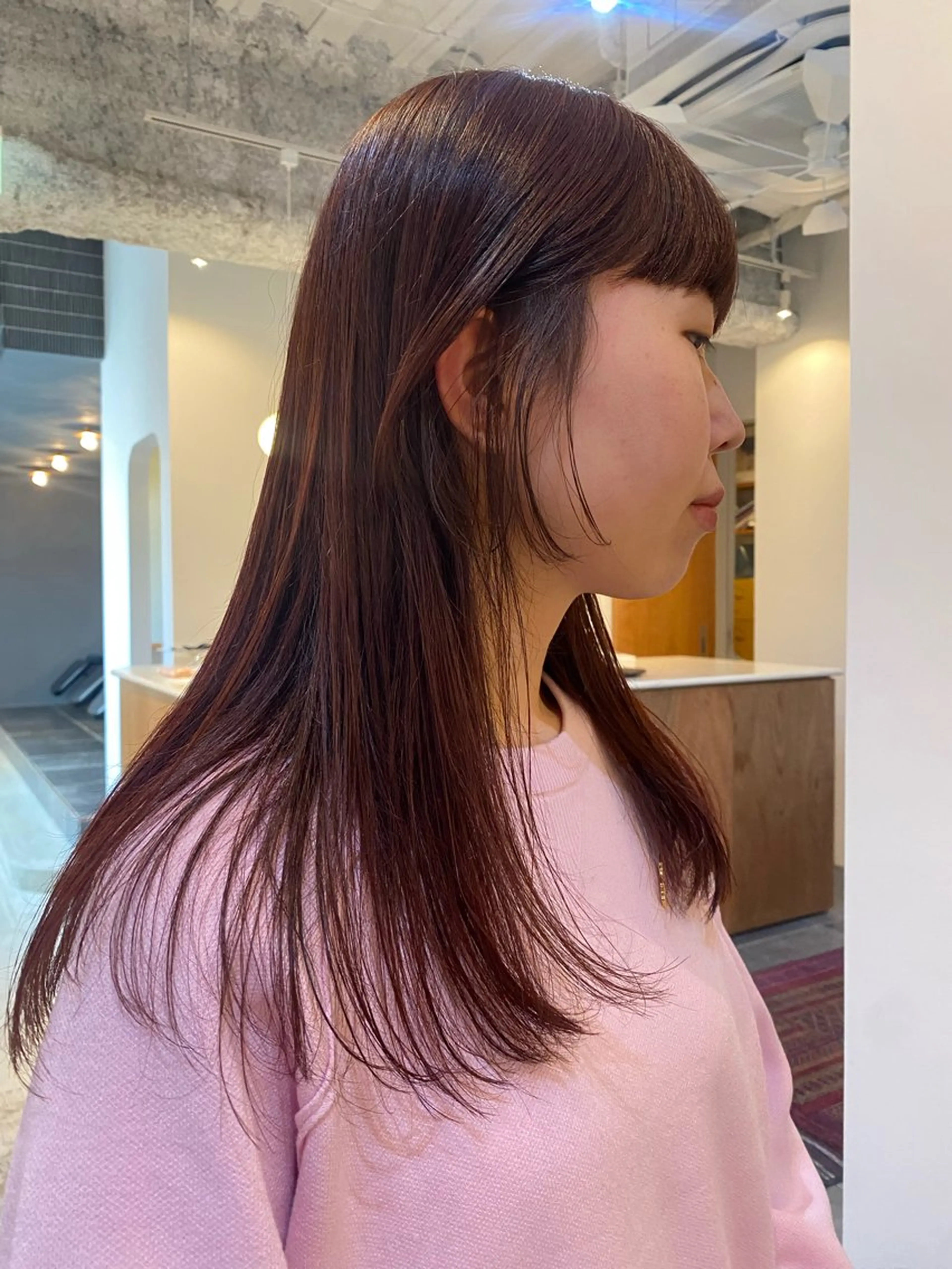セミロング レッドブラウン 永田 愛莉のヘアスタイル