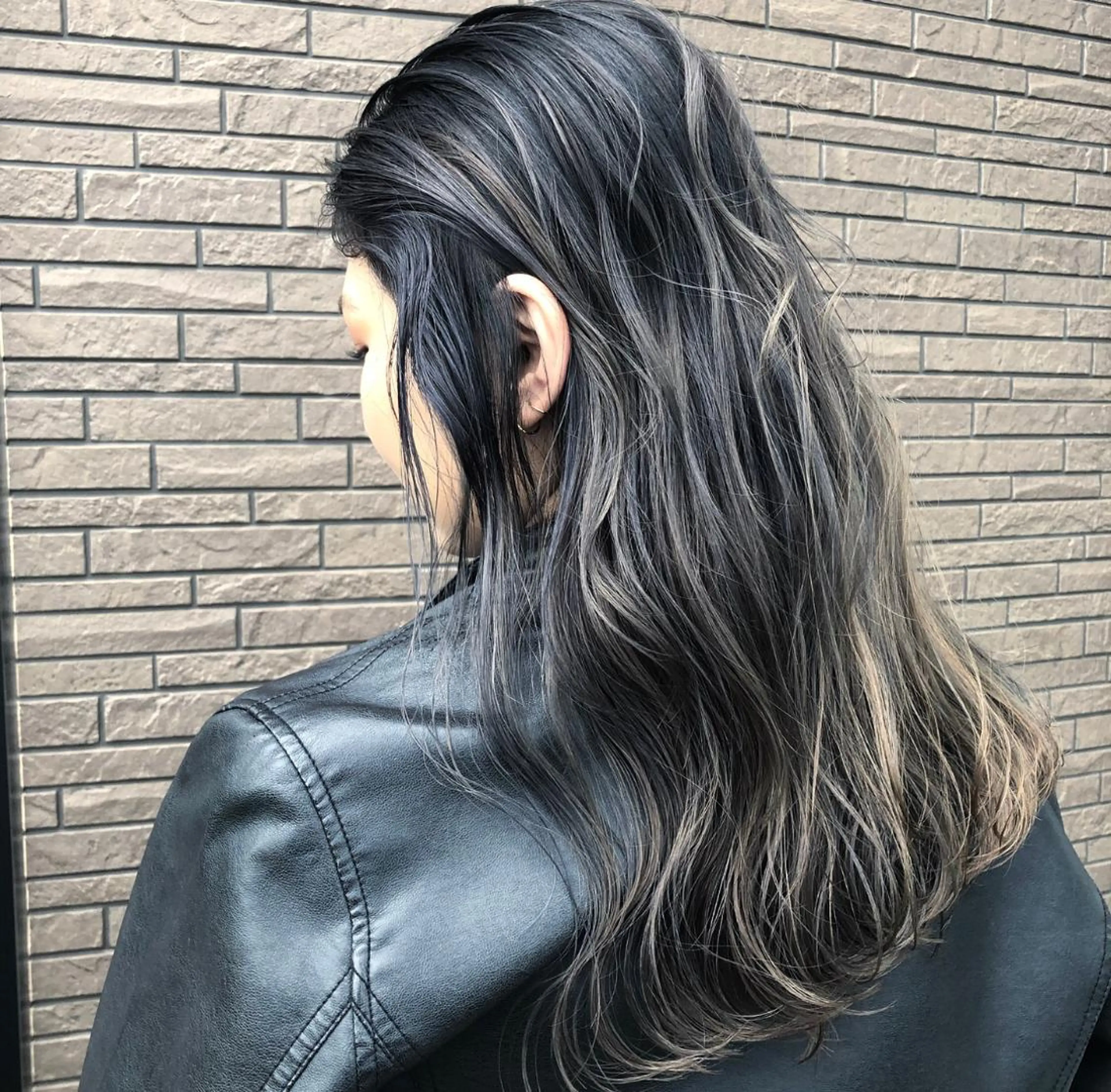 ミディアム カラー ヘアアレンジ アンドウ ユウ/ レイヤーカット/韓国のヘアスタイル