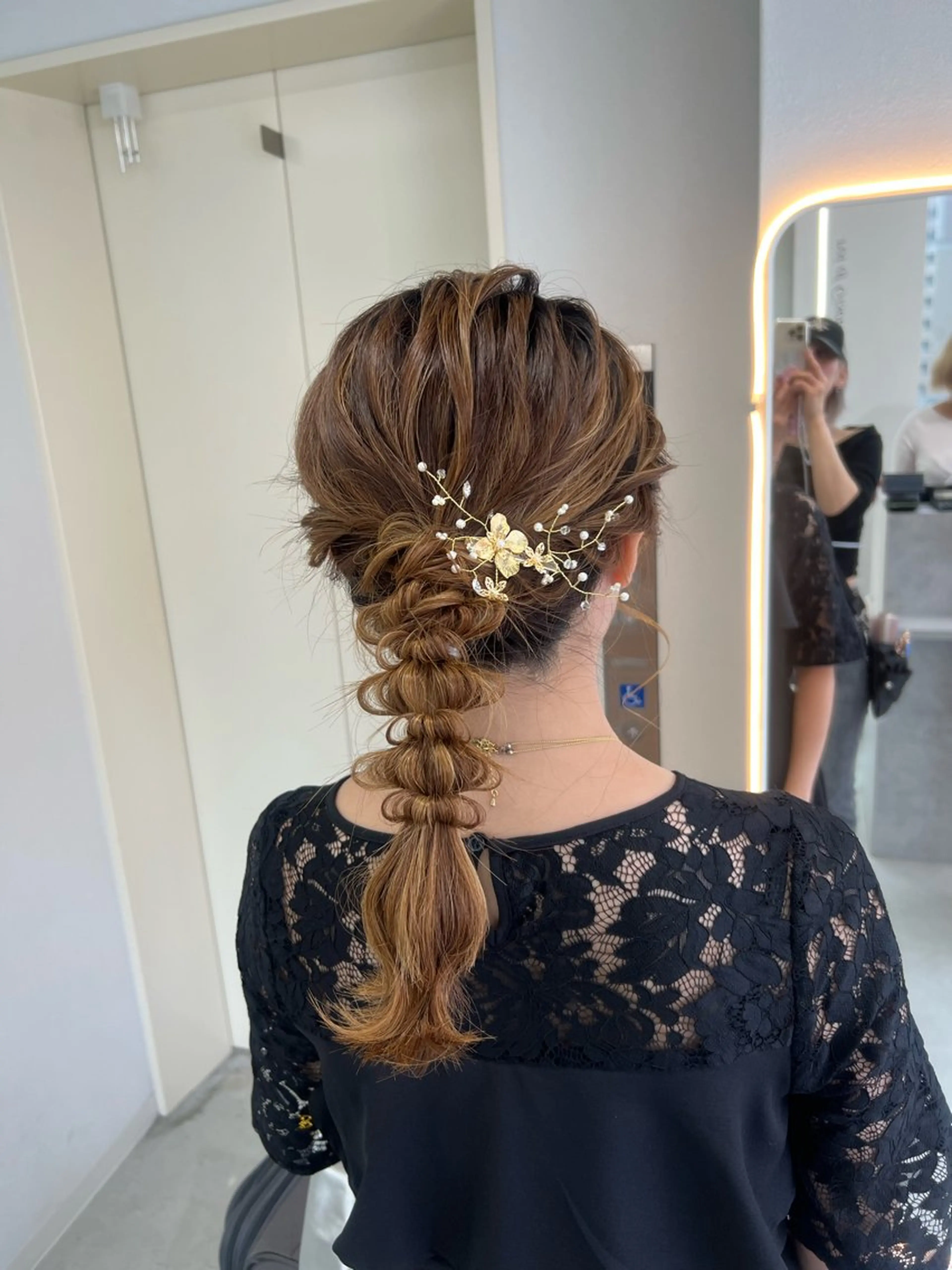 ミディアム ヘアセット maya レイヤーカットのヘアスタイル