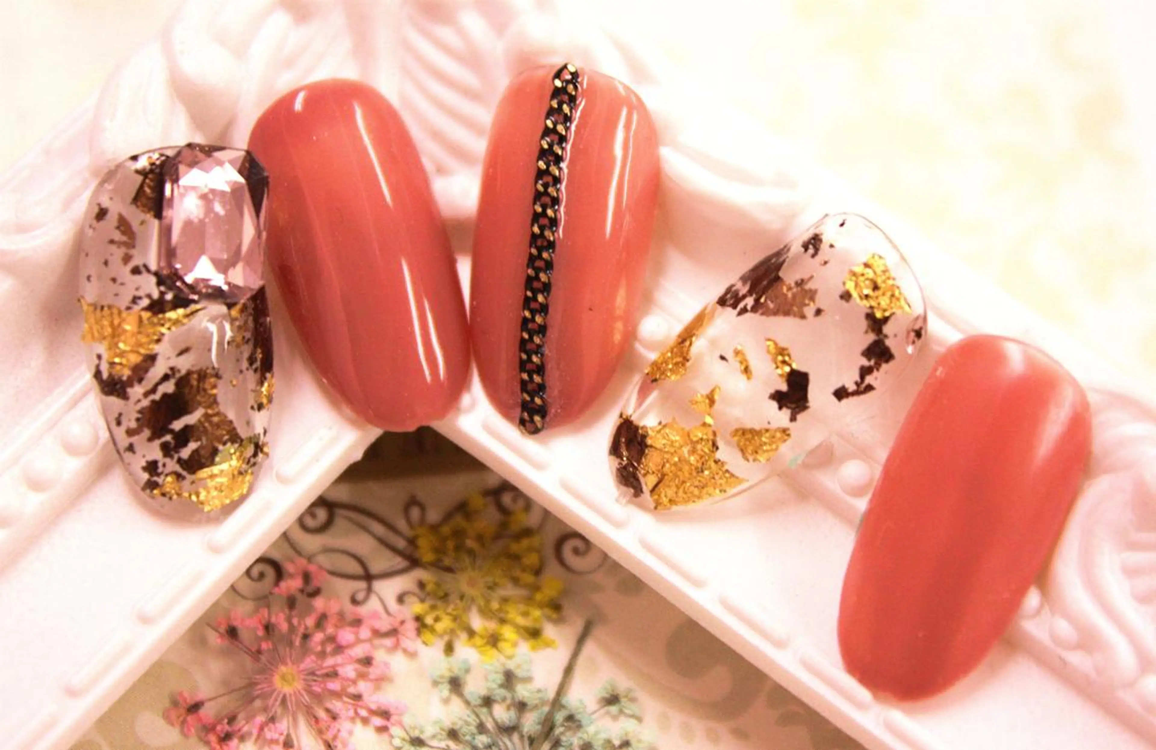 ネイル リラネイル Aikenのネイルデザイン