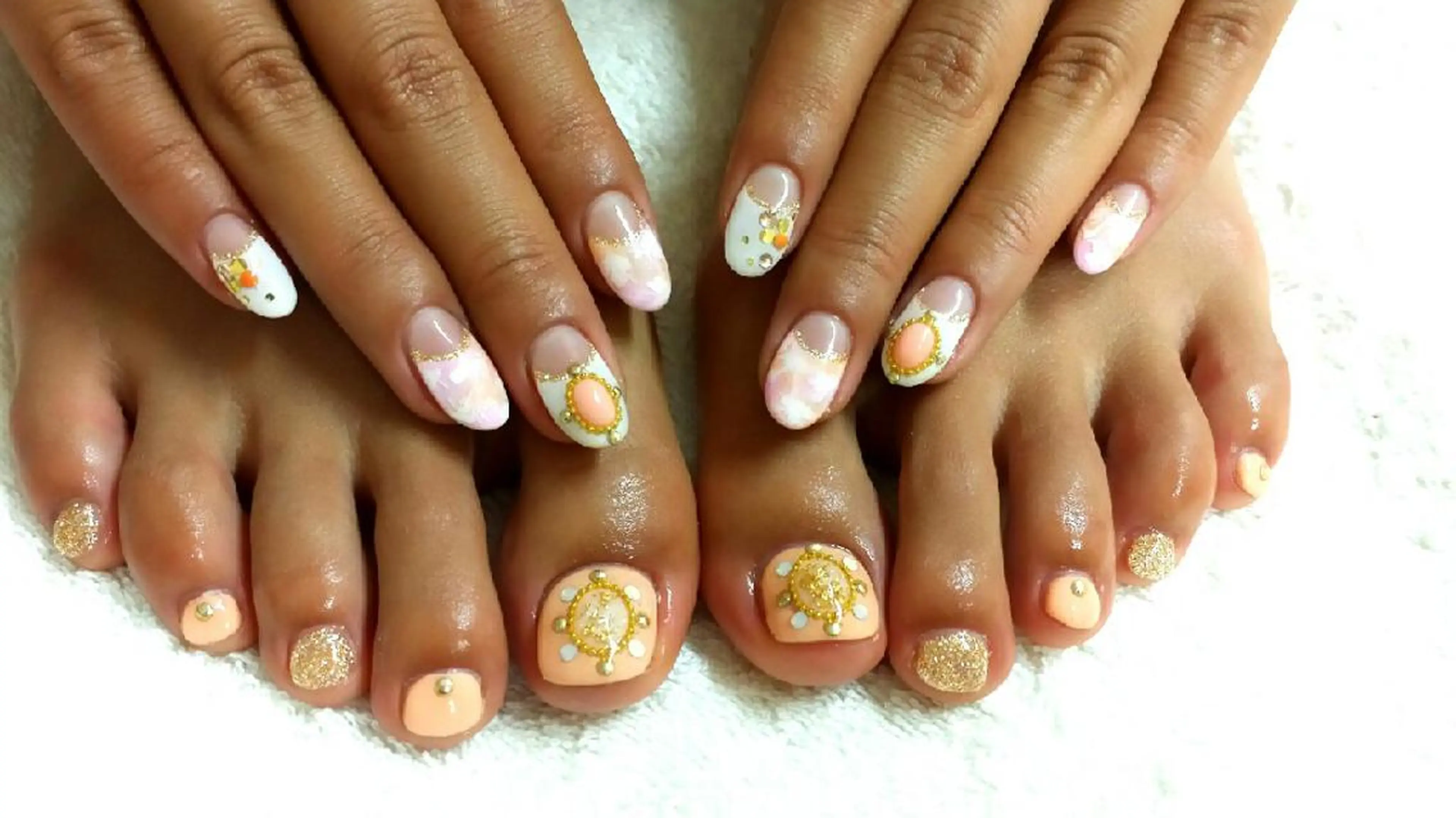 ネイル 河野ちえ (雑誌掲載サロン)のネイルデザイン