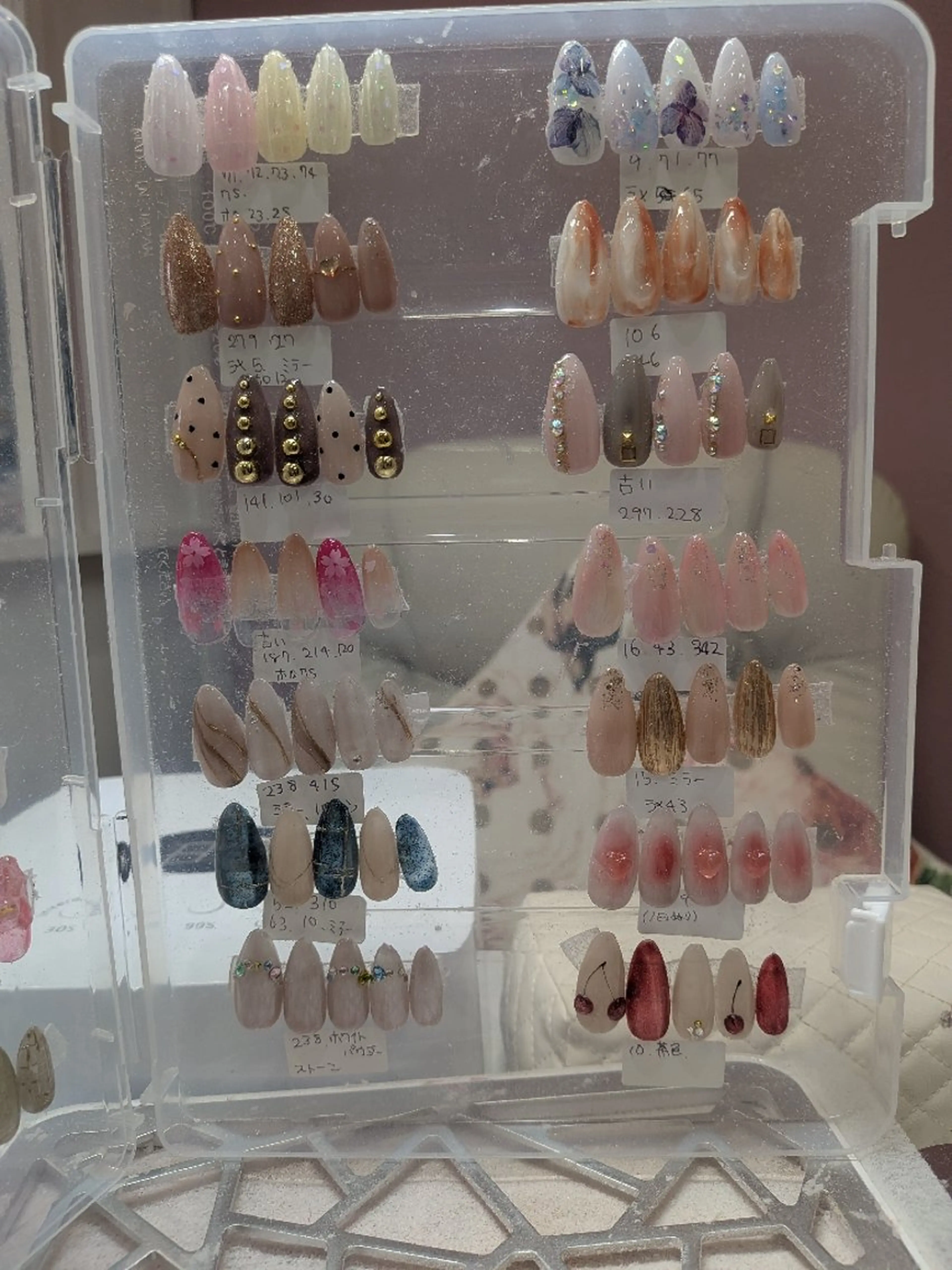 ネイル More suzukiのネイルデザイン