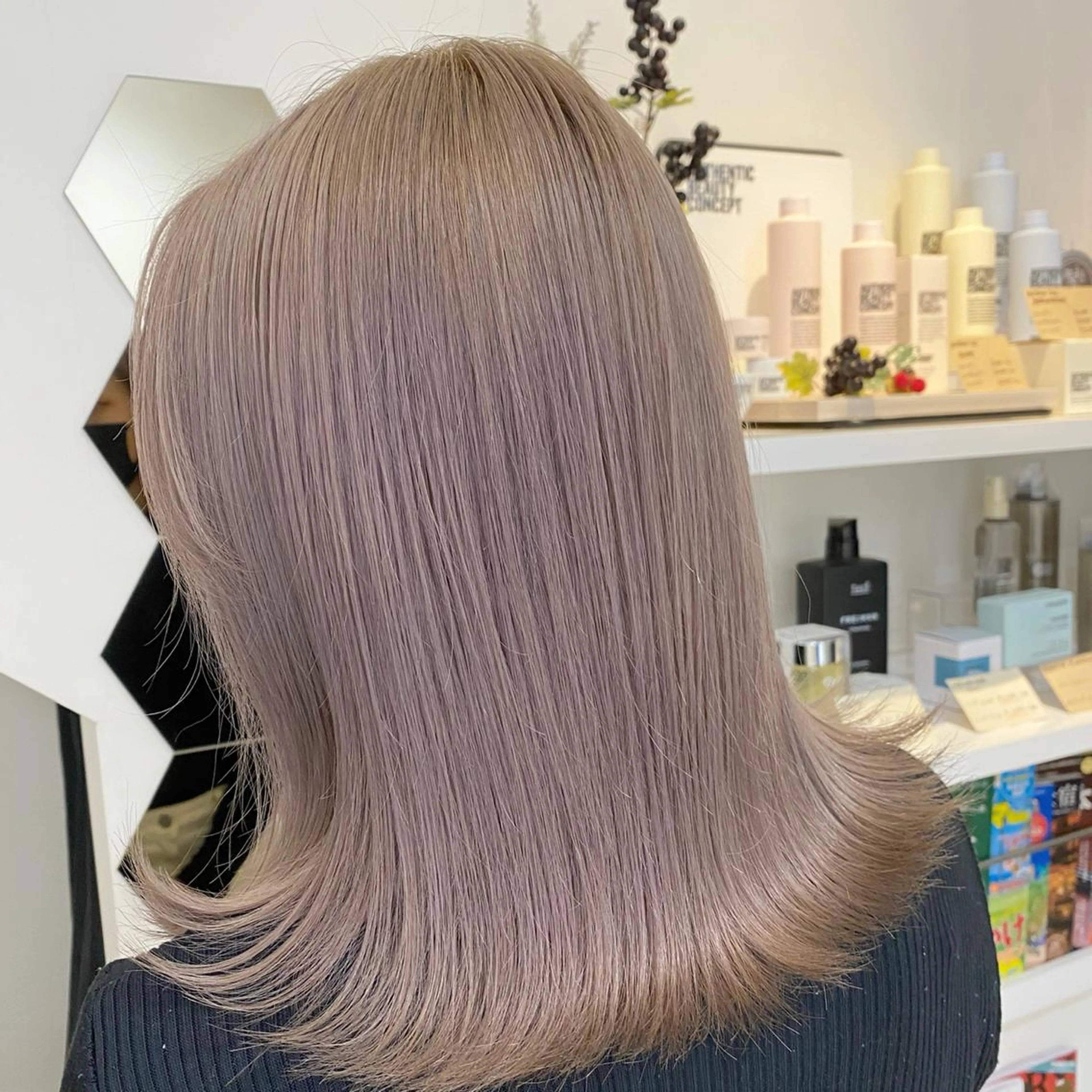 カラー ヘアカラー ブリーチ特化｜メンズ 支持率◎ Takuのヘアスタイル