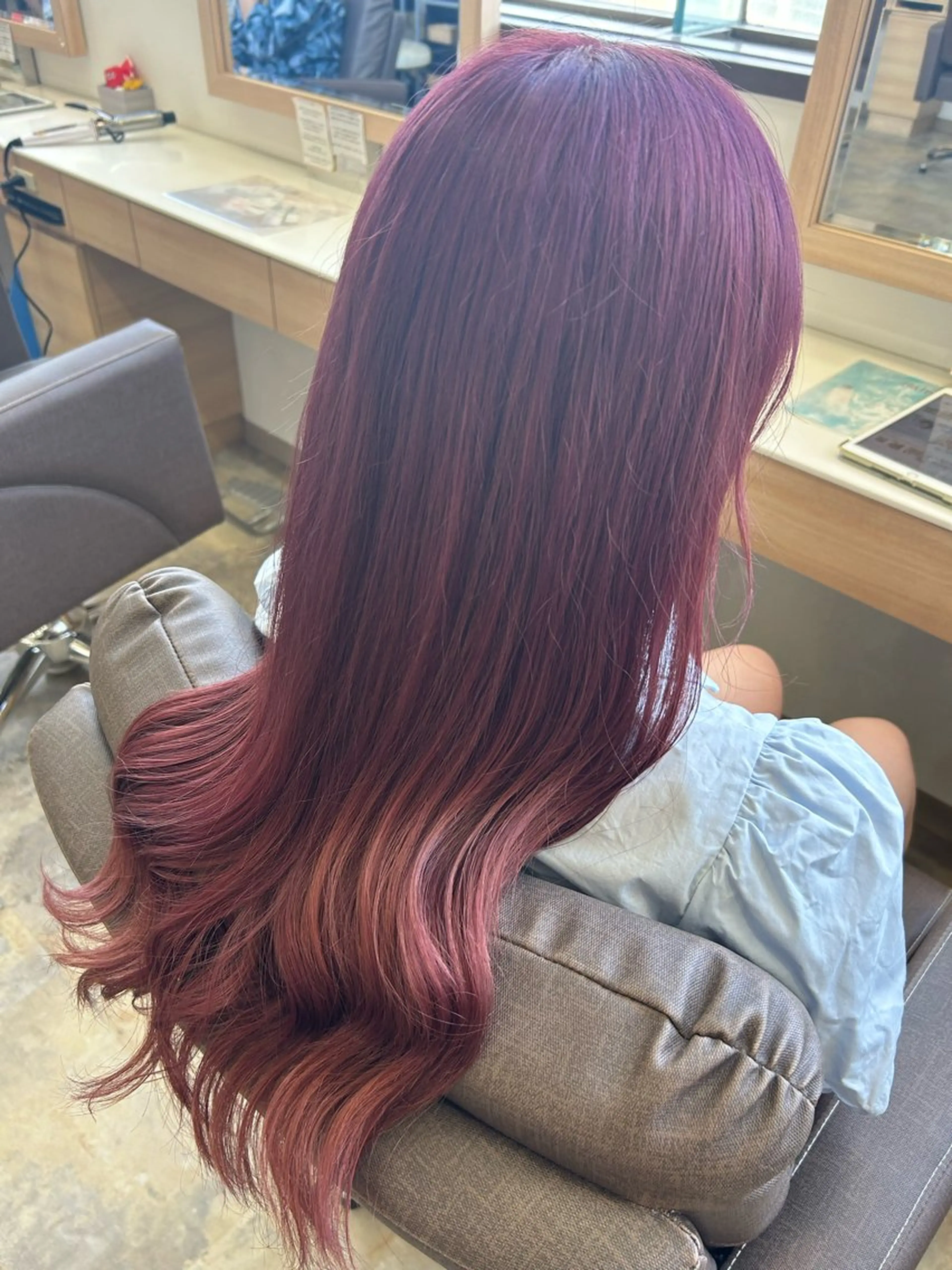 カラー ブリーチ ラベンダーカラー ピンクカラー ピンクラベンダー boymeetsgirl所属・宮田 龍斗のヘアスタイル