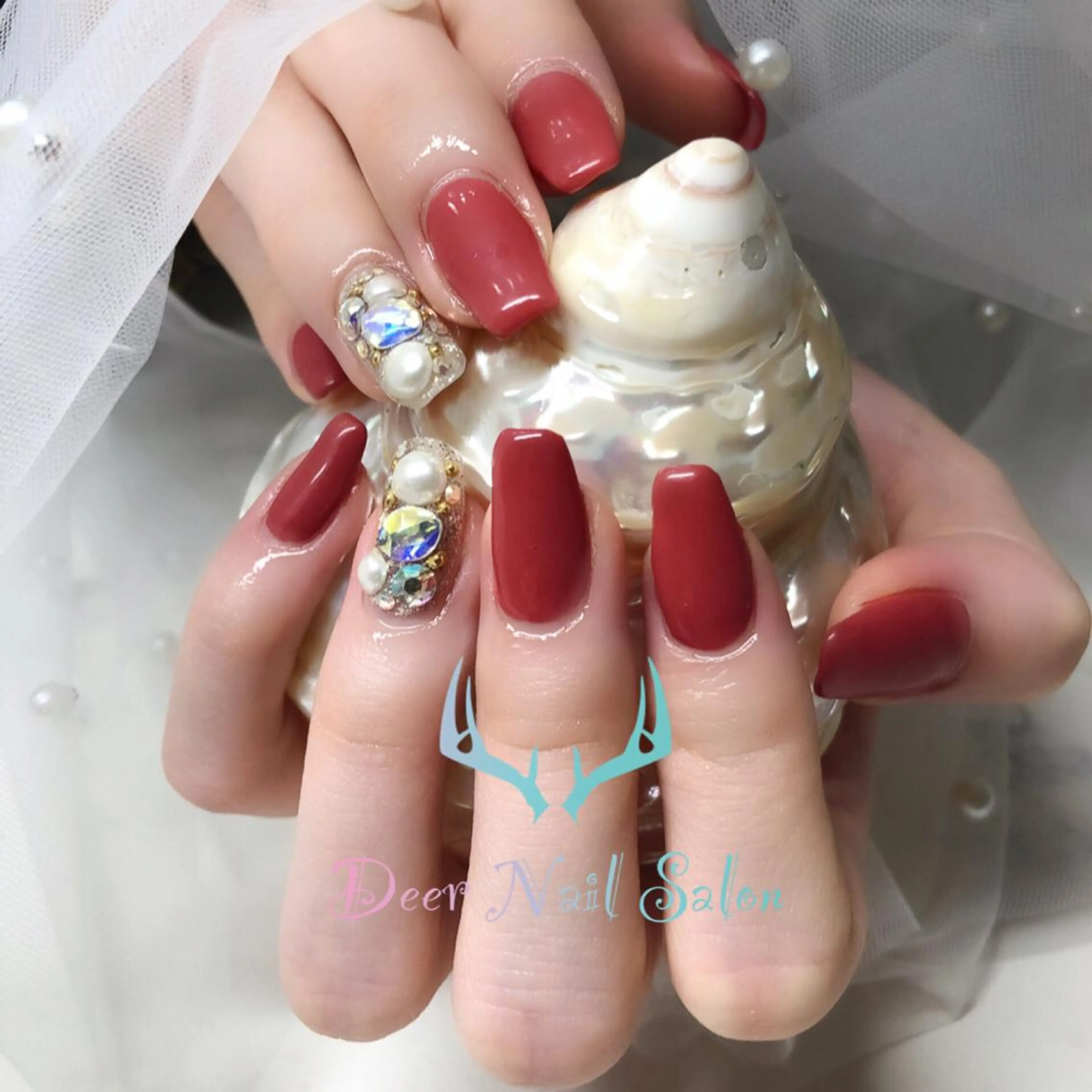 ネイル 赤色 Peachy 🍑のネイルデザイン