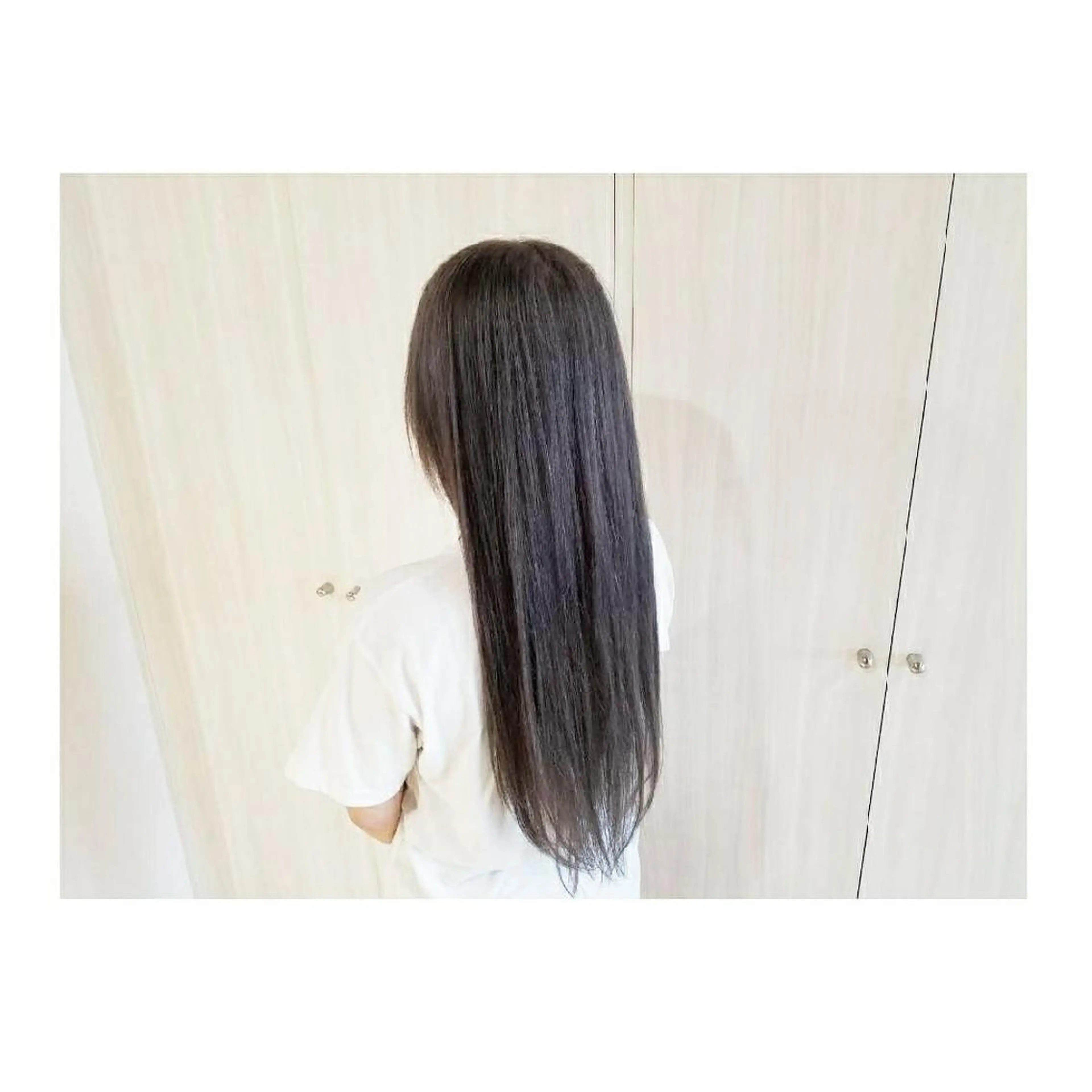 ロング カラー ヘアアレンジ アッシュ 透明感カラー ダークアッシュ Luana 矢場町のヘアスタイル