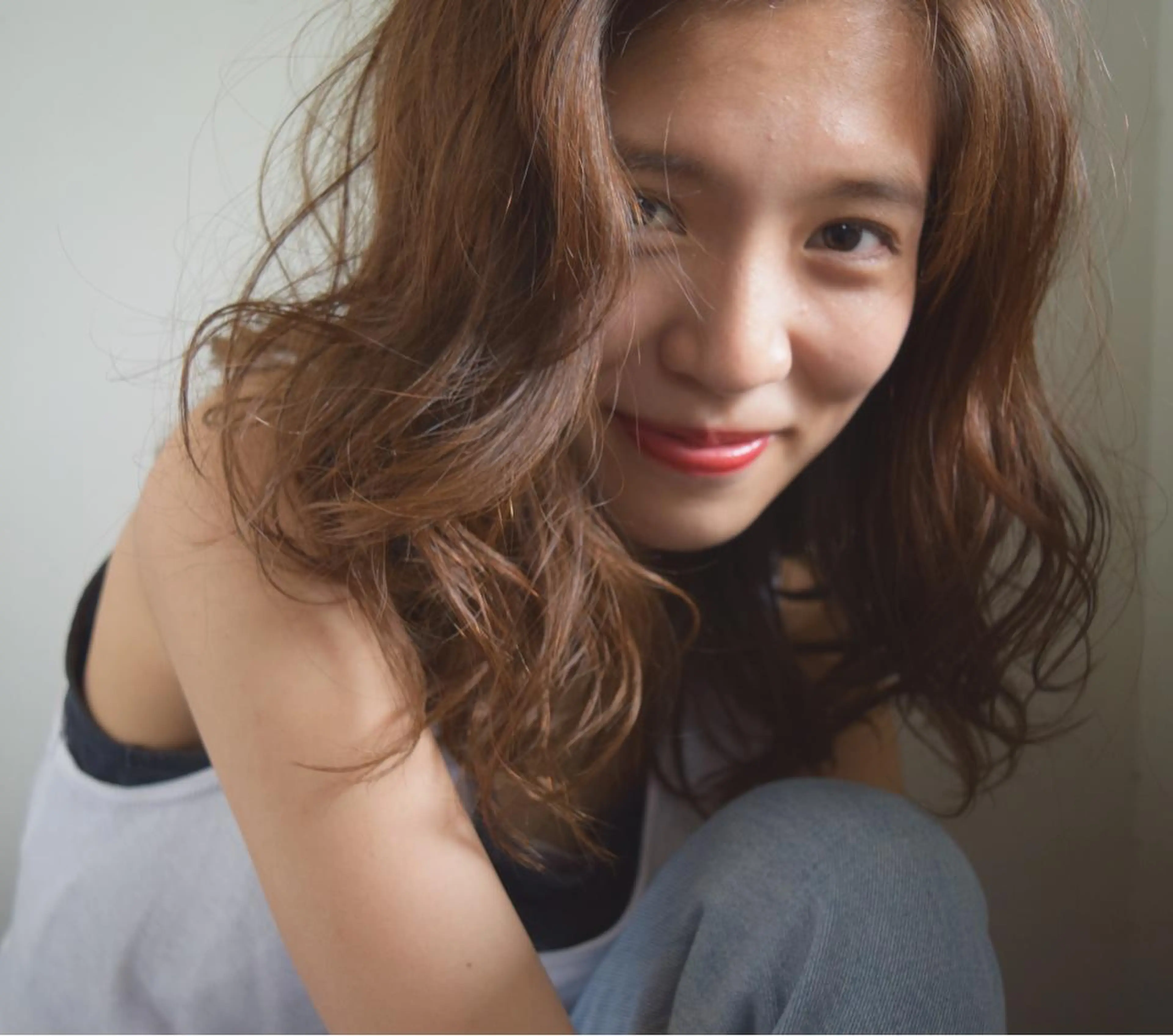 セミロング カラー パーマ セミロングパーマ アッシュ ベージュカラー KANOI 銀座中央通り所属・上條 航平のヘアスタイル