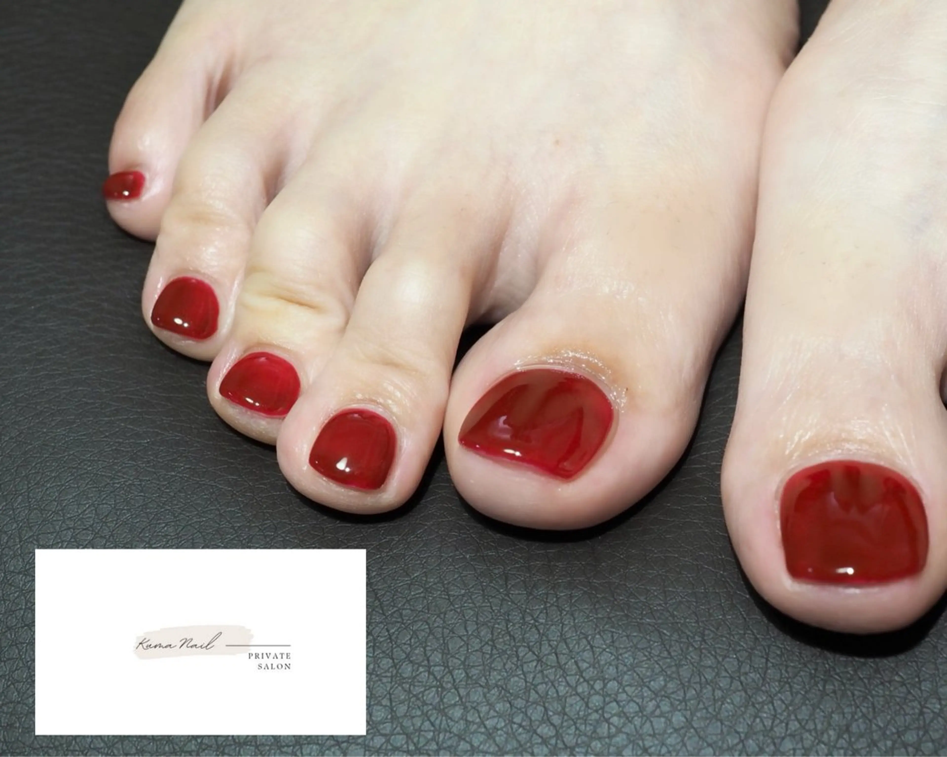 【フット🦶】600色以上🩵ワンカラー・グラデーションネイル【オフ込】の写真