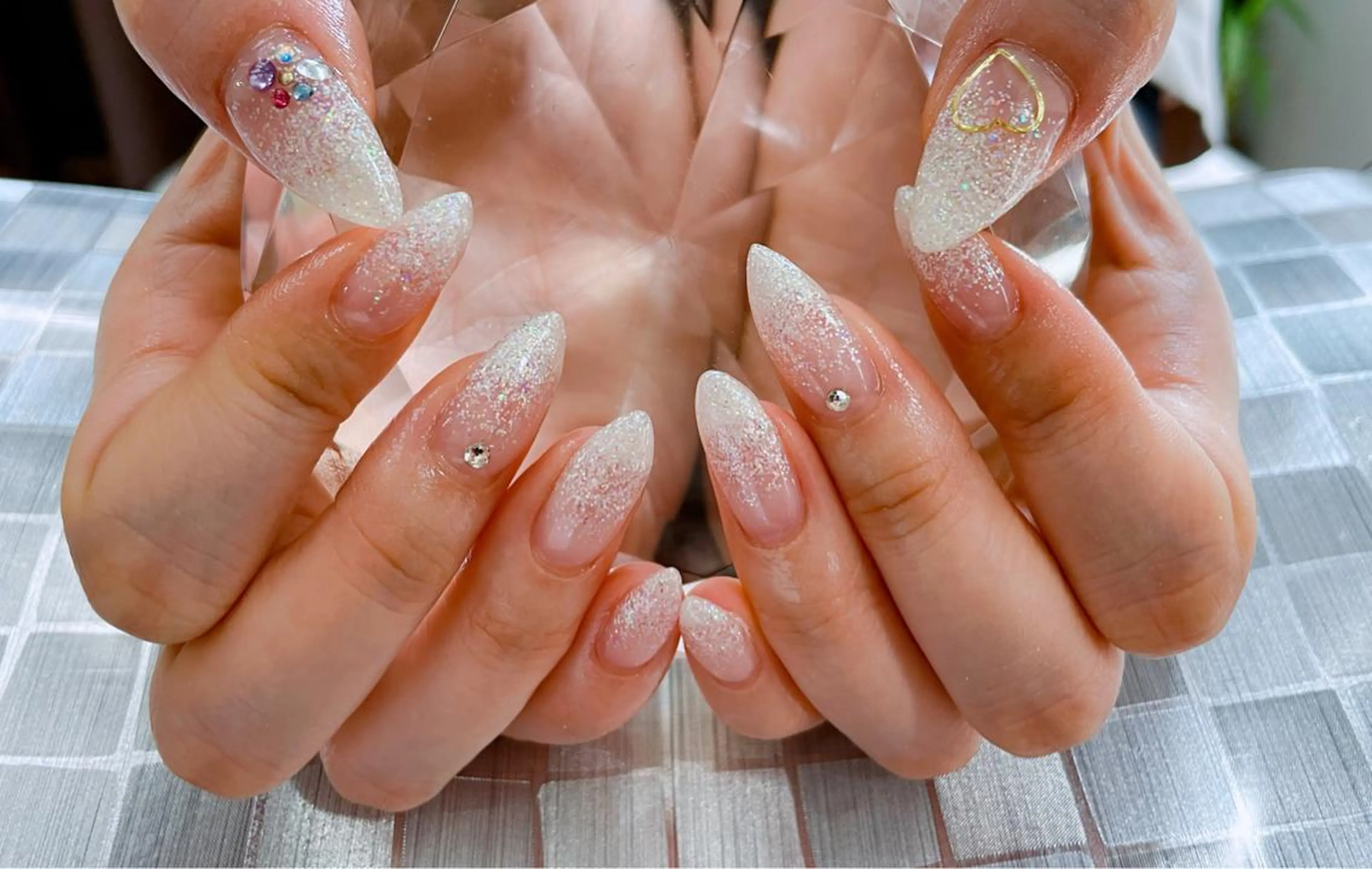 ネイル Regulus 光田のネイルデザイン