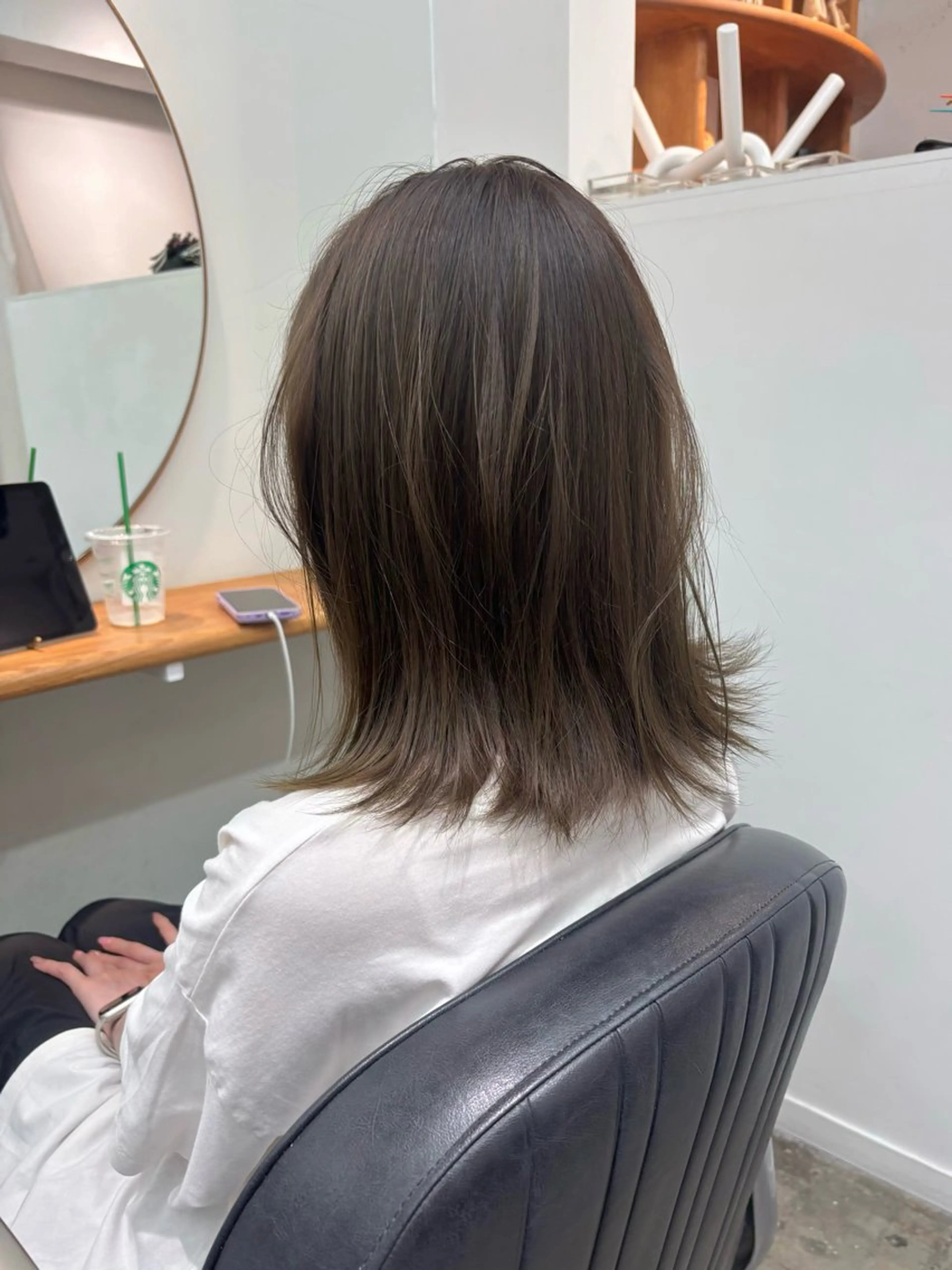 ミディアム カラー aiko【艶カラー ・ミニモ年内で終了】のヘアスタイル