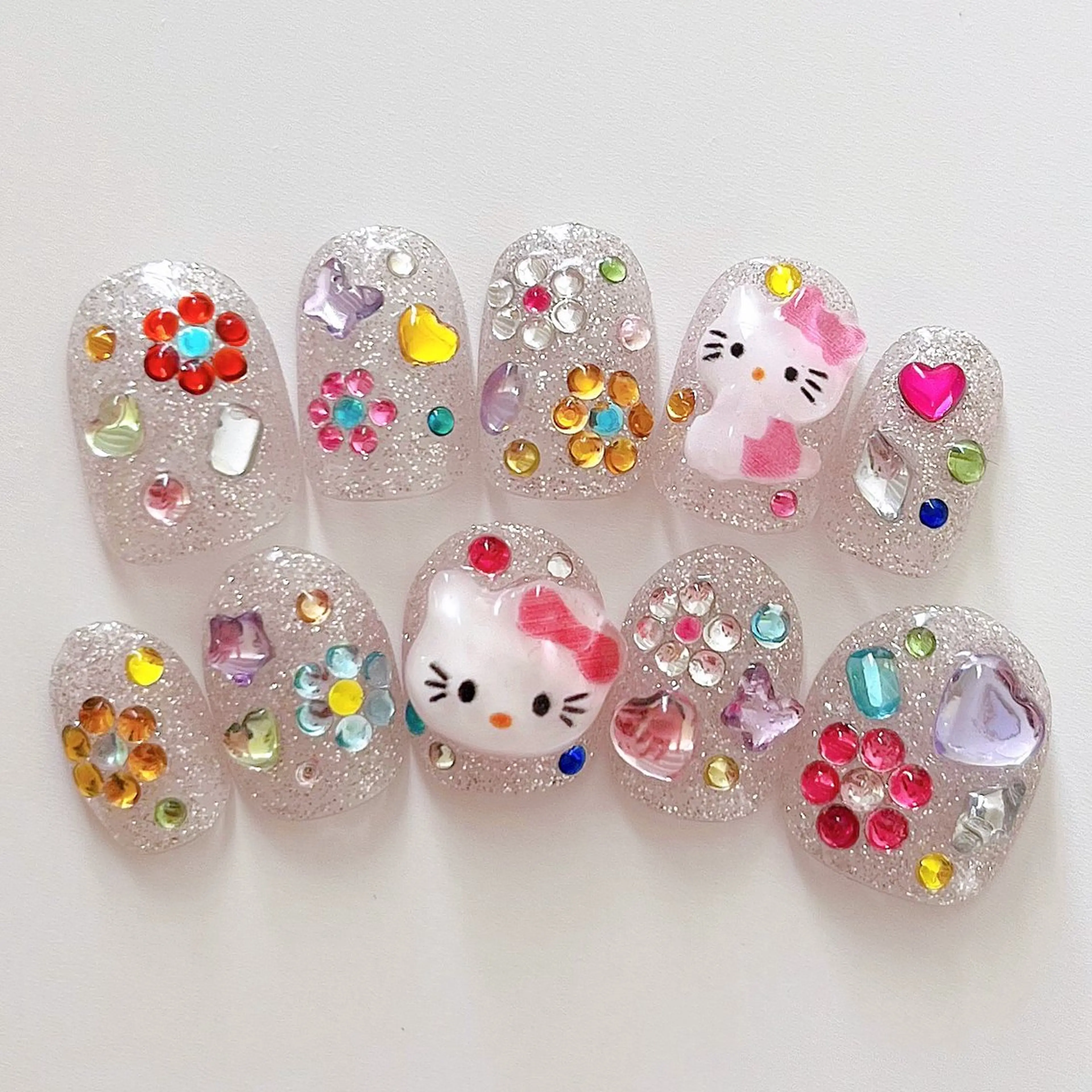 ネイル ハンドネイル いちごパフェ ゆいのネイルデザイン