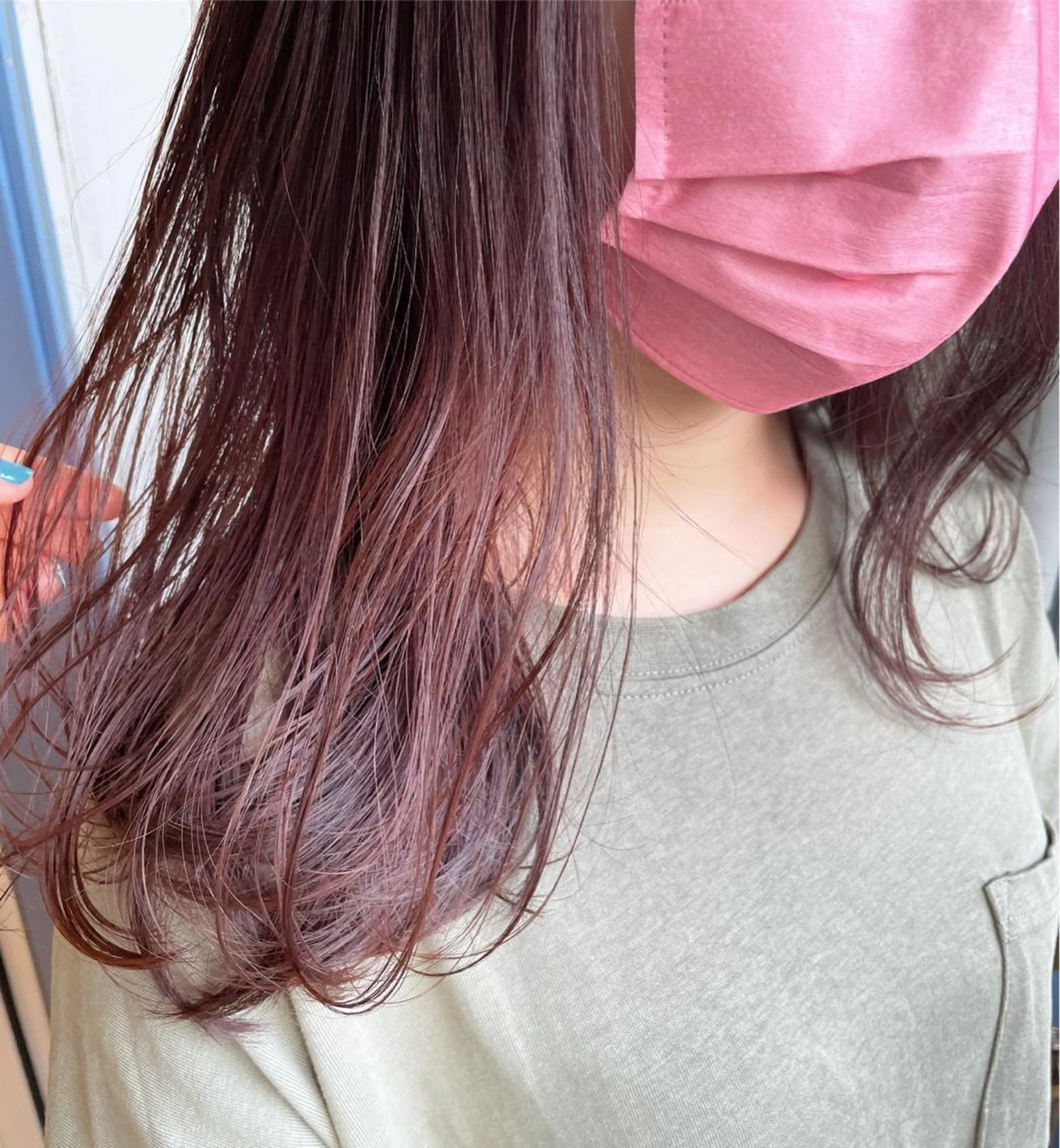 ミディアム カラー パーマ ヘアアレンジ ベージュカラー ブリーチ ブリーチなしカラー ピンクカラー ピンクベージュ 透明感color 🥣suzunaのヘアスタイル