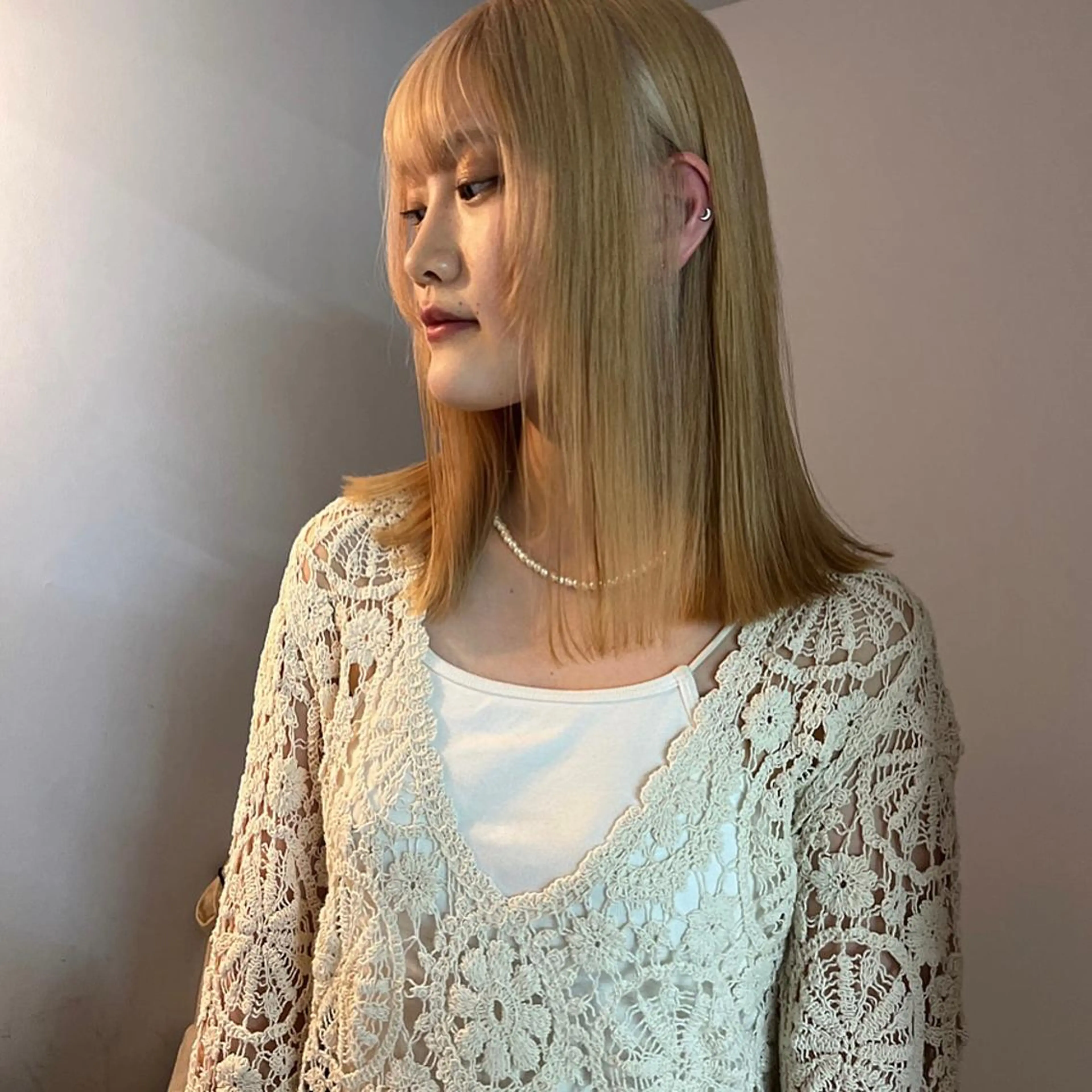 ミディアム カラー 舟橋耀/ブリーチカラ ー/レイヤーカットのヘアスタイル