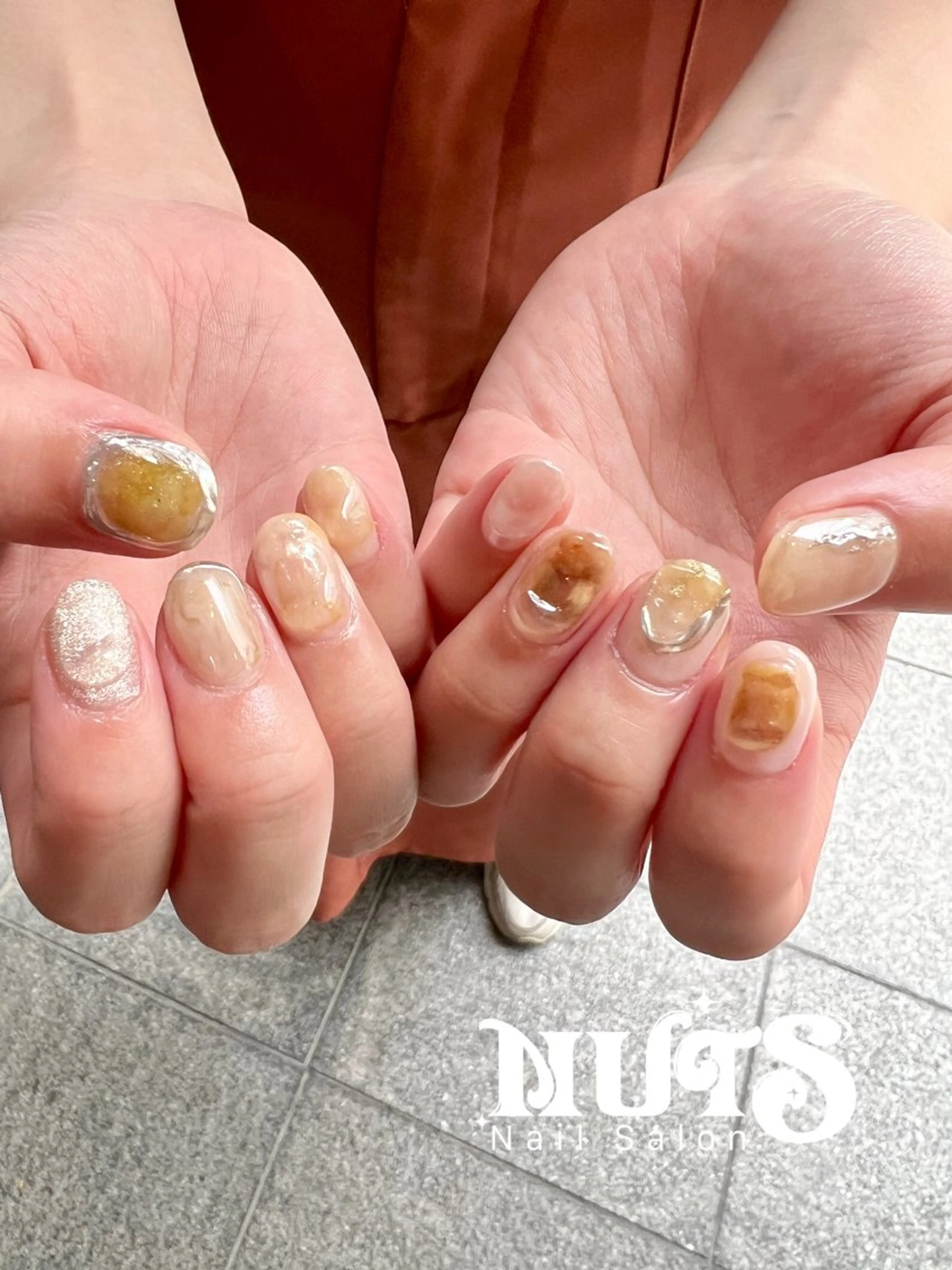 ネイル ジェルネイル ニュアンスネイル パラジェル ハンドネイル 個性派ニュアンス nuts nail所属・【池袋】nuts nail　なつみのネイルデザイン