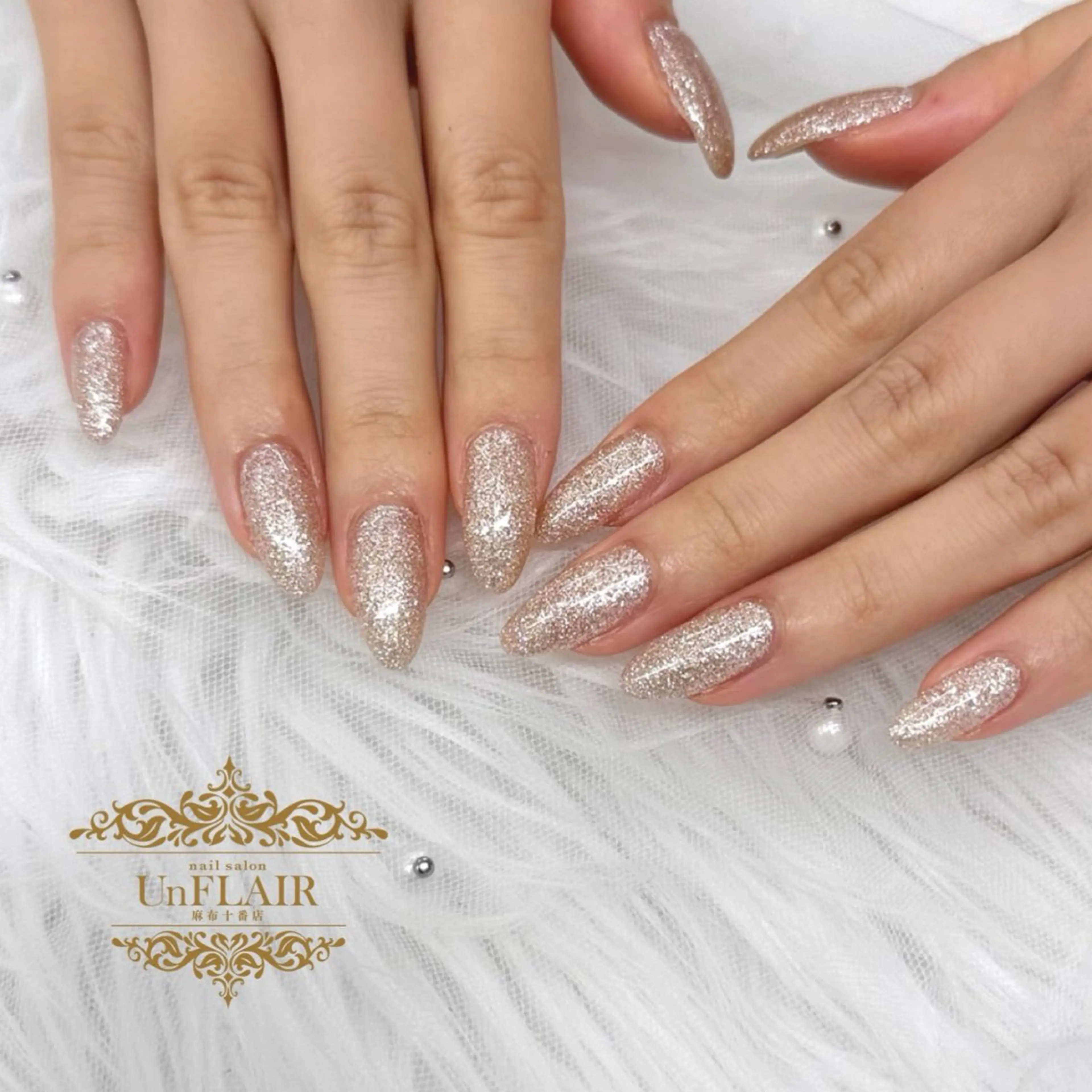 【オフなし】ハンドワンカラー🧡の写真