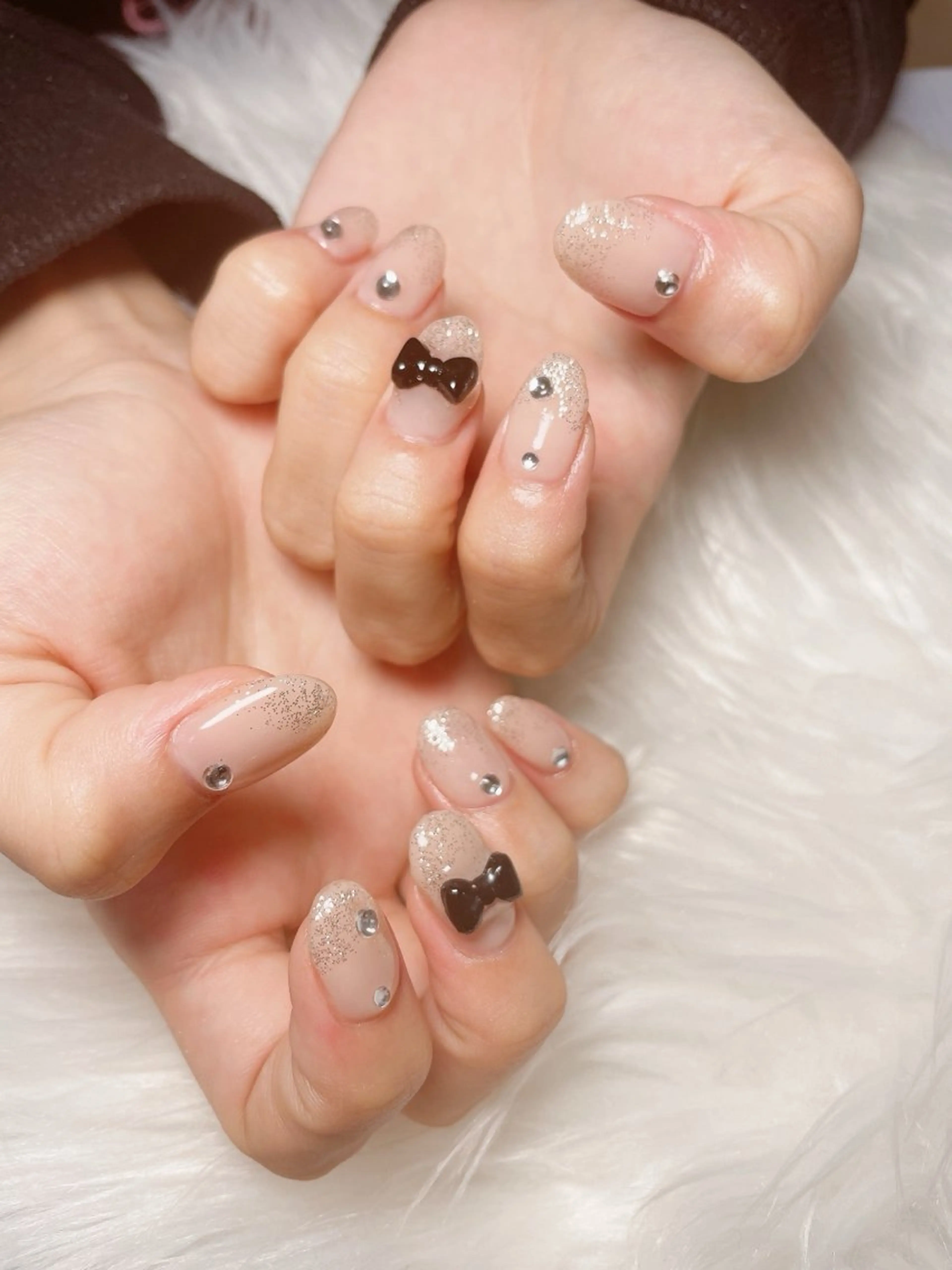 ネイル ラメ(グリッター) リボン nailsalon Rinのネイルデザイン