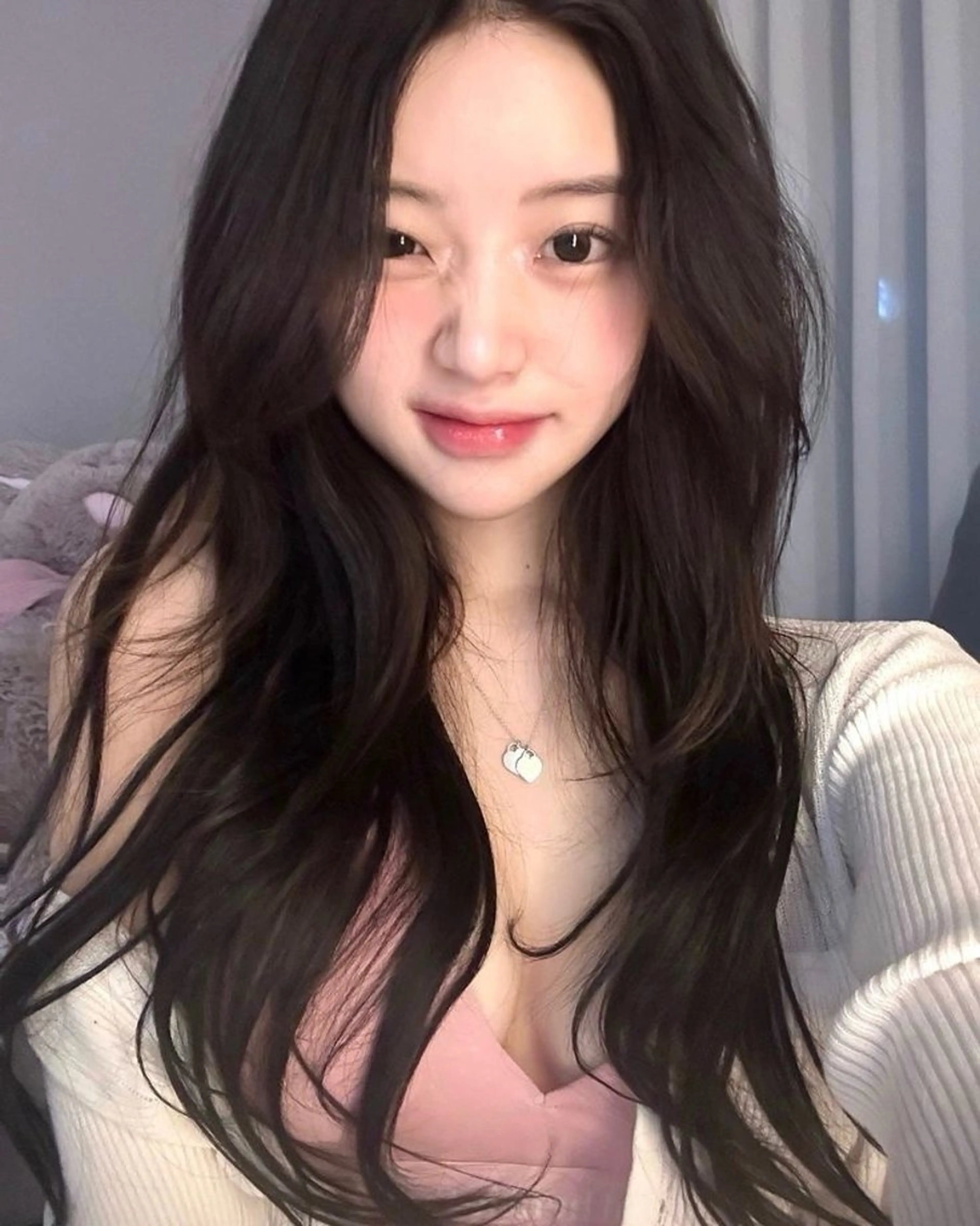 カラー カット ヘアカラー トリートメント 莉乃/縮毛矯正/髪質 改善/艶カラーのヘアスタイル