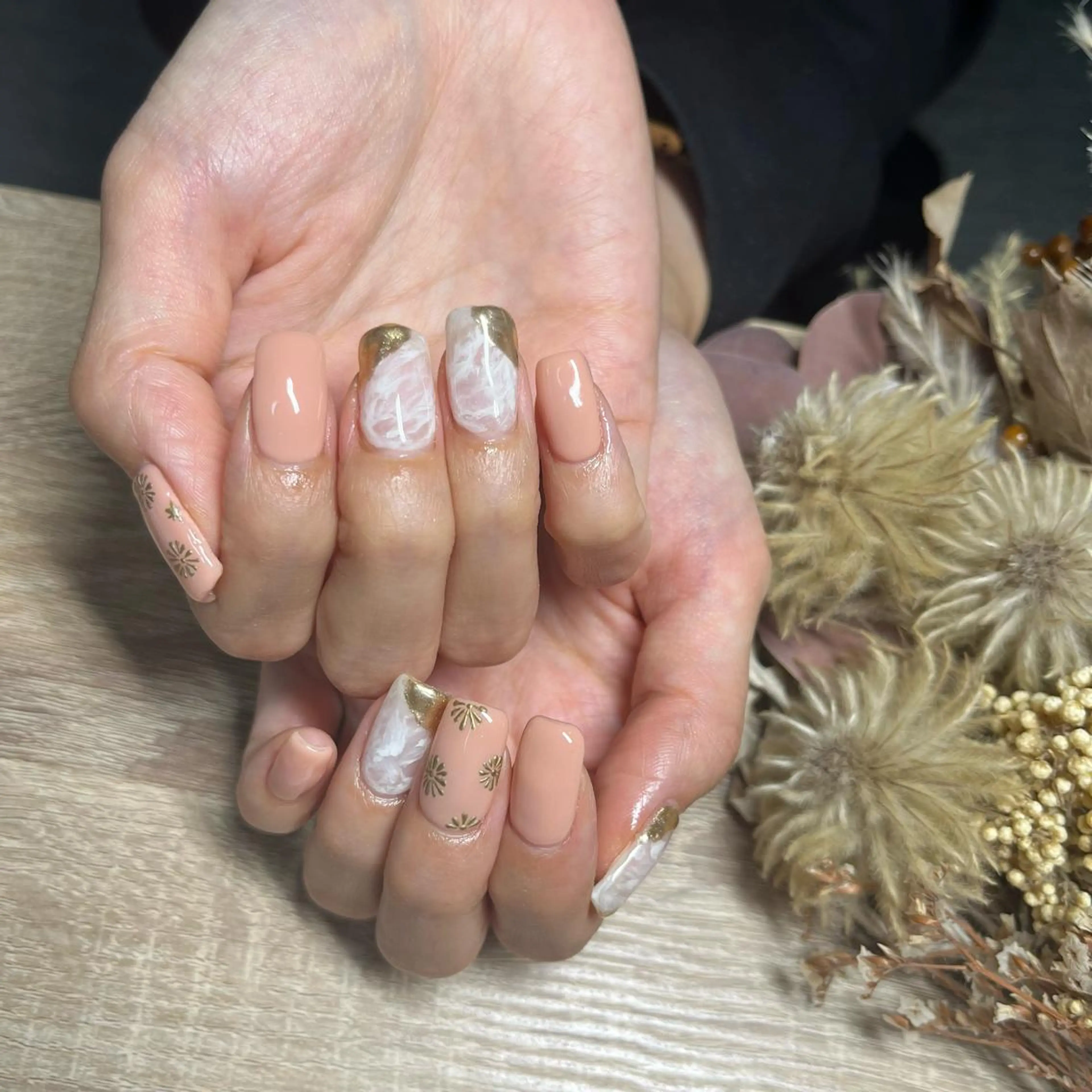 ネイル Nailroom Mocaのネイルデザイン