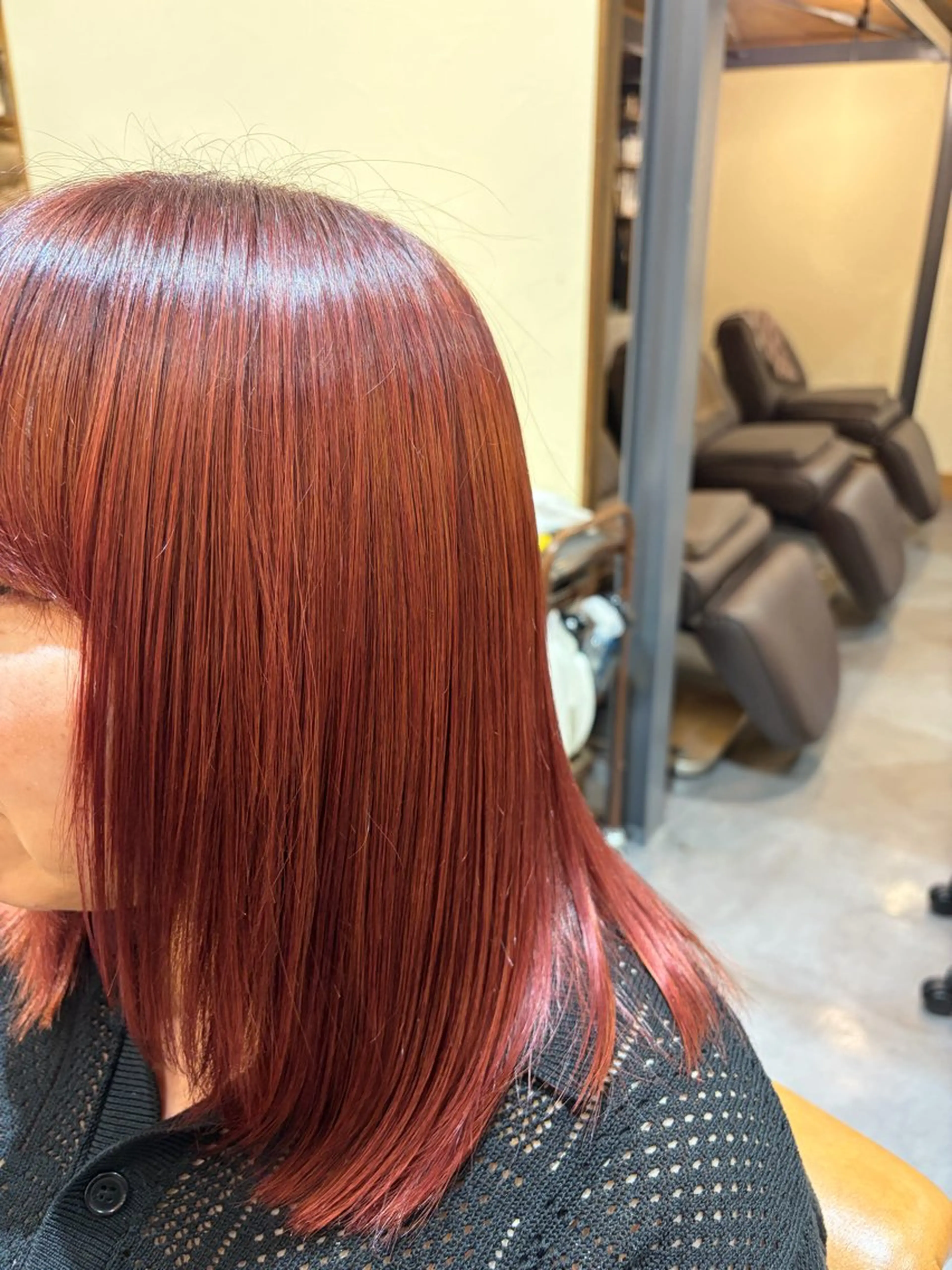 ミディアム 杉浦 愛華のヘアスタイル