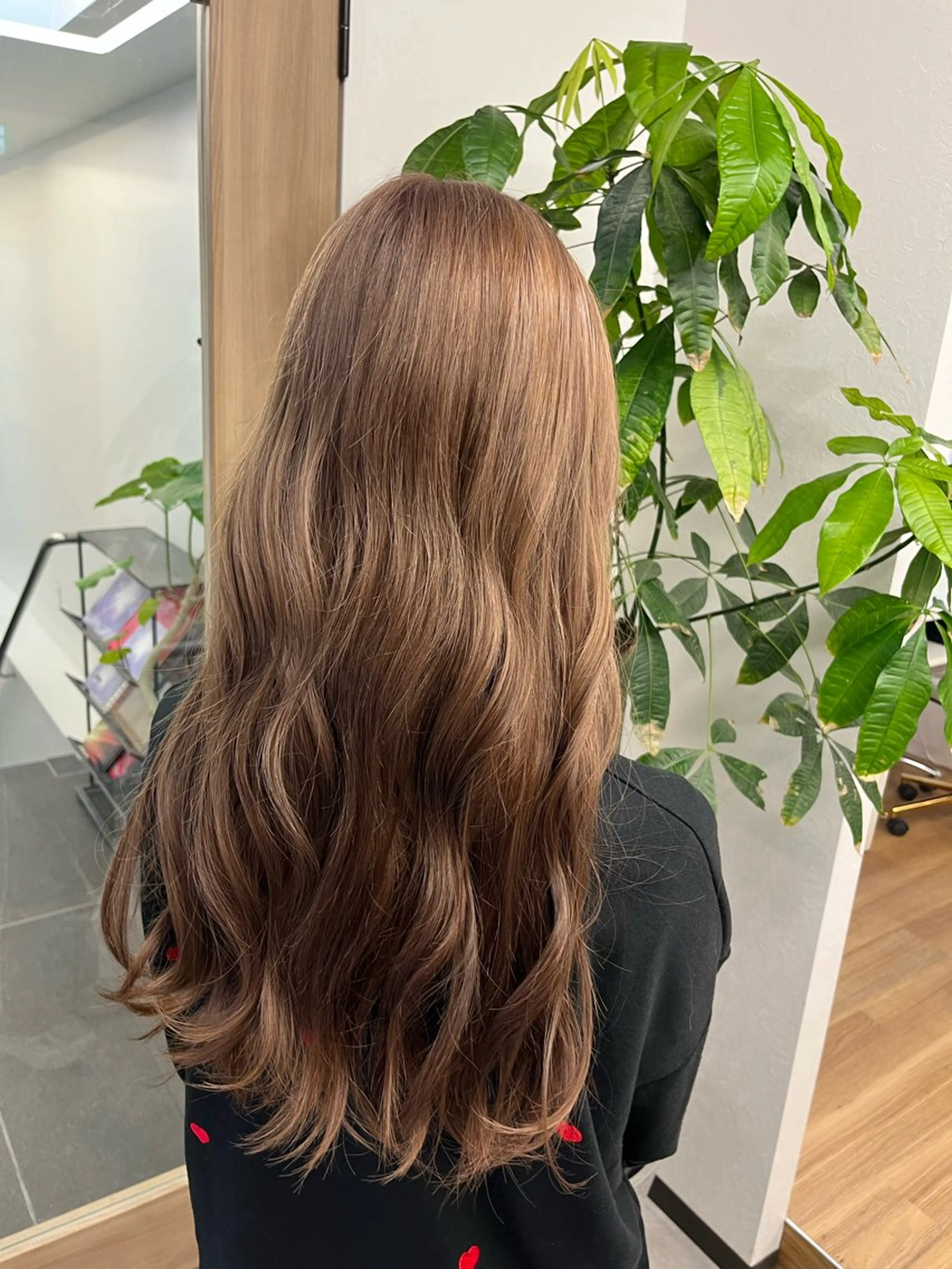 カラー ブリーチ/ハイトーン ボブ🐥HIYORIのヘアスタイル