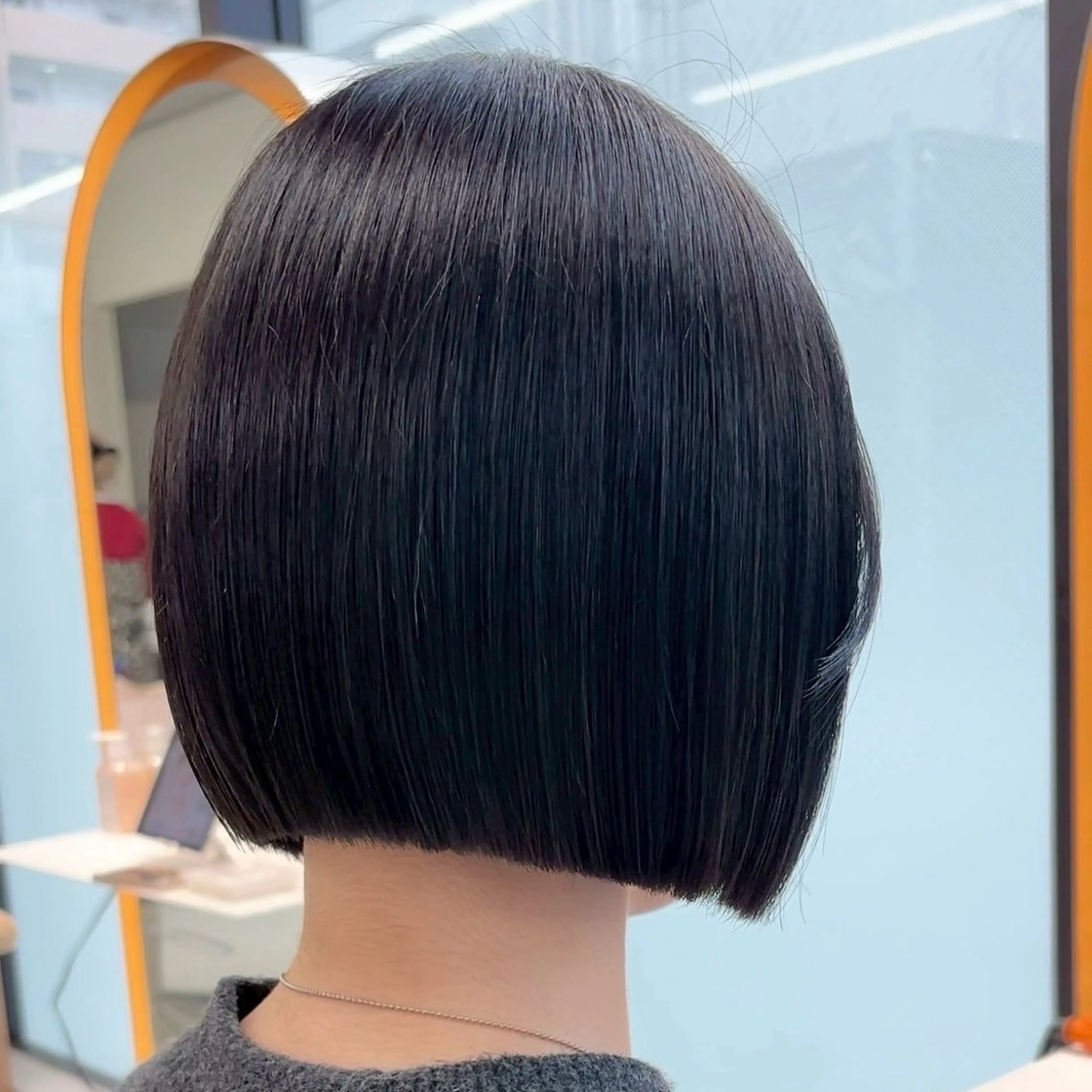 ミディアム カラー 切りっぱなしボブ ボブレイヤー アッシュ アッシュブラウン ベージュカラー ボブ/髪質改善 jionのヘアスタイル