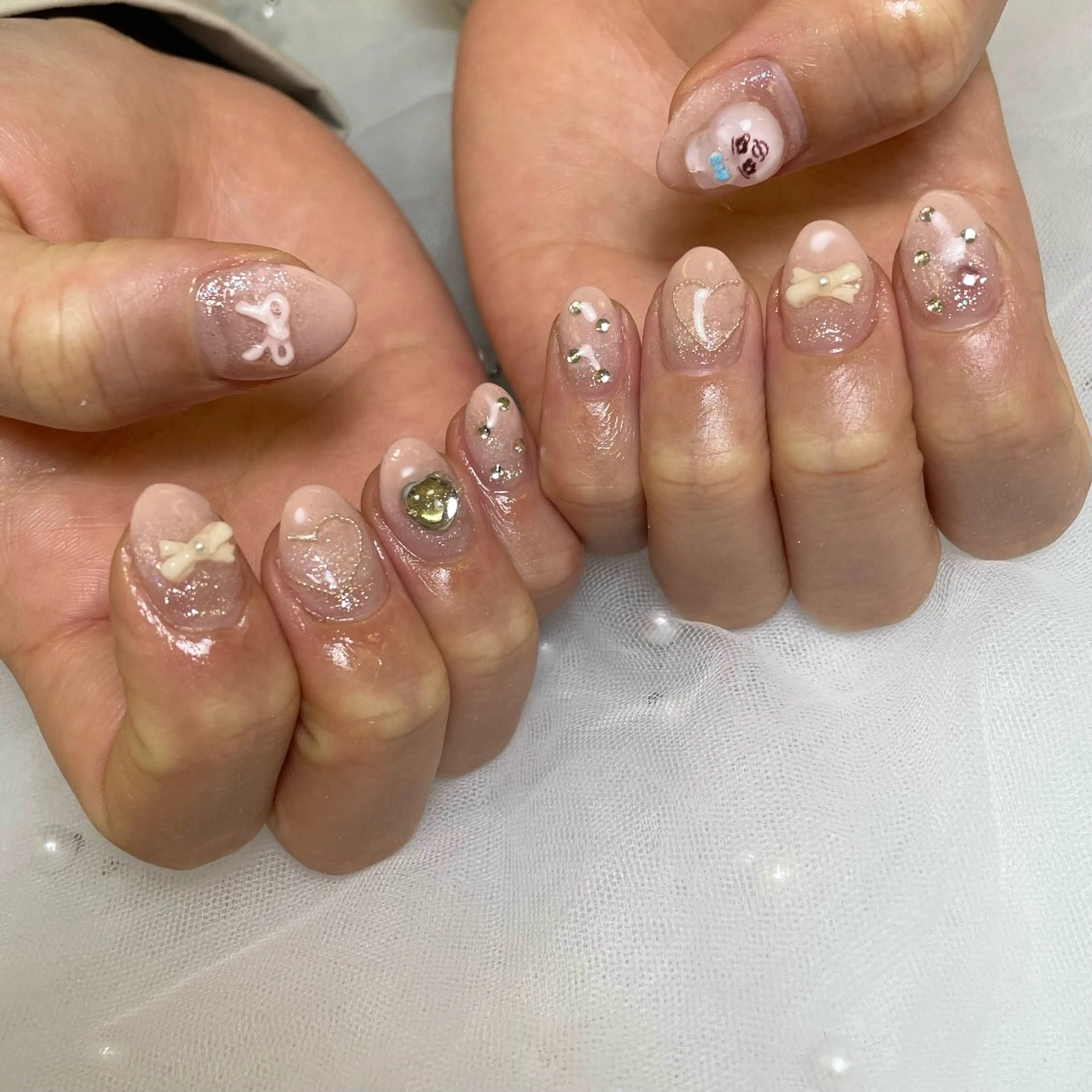 ネイル ハンドネイル フットネイル S LOUNGE NAIL所属・パーツたくさん🍓 SUMIのネイルデザイン