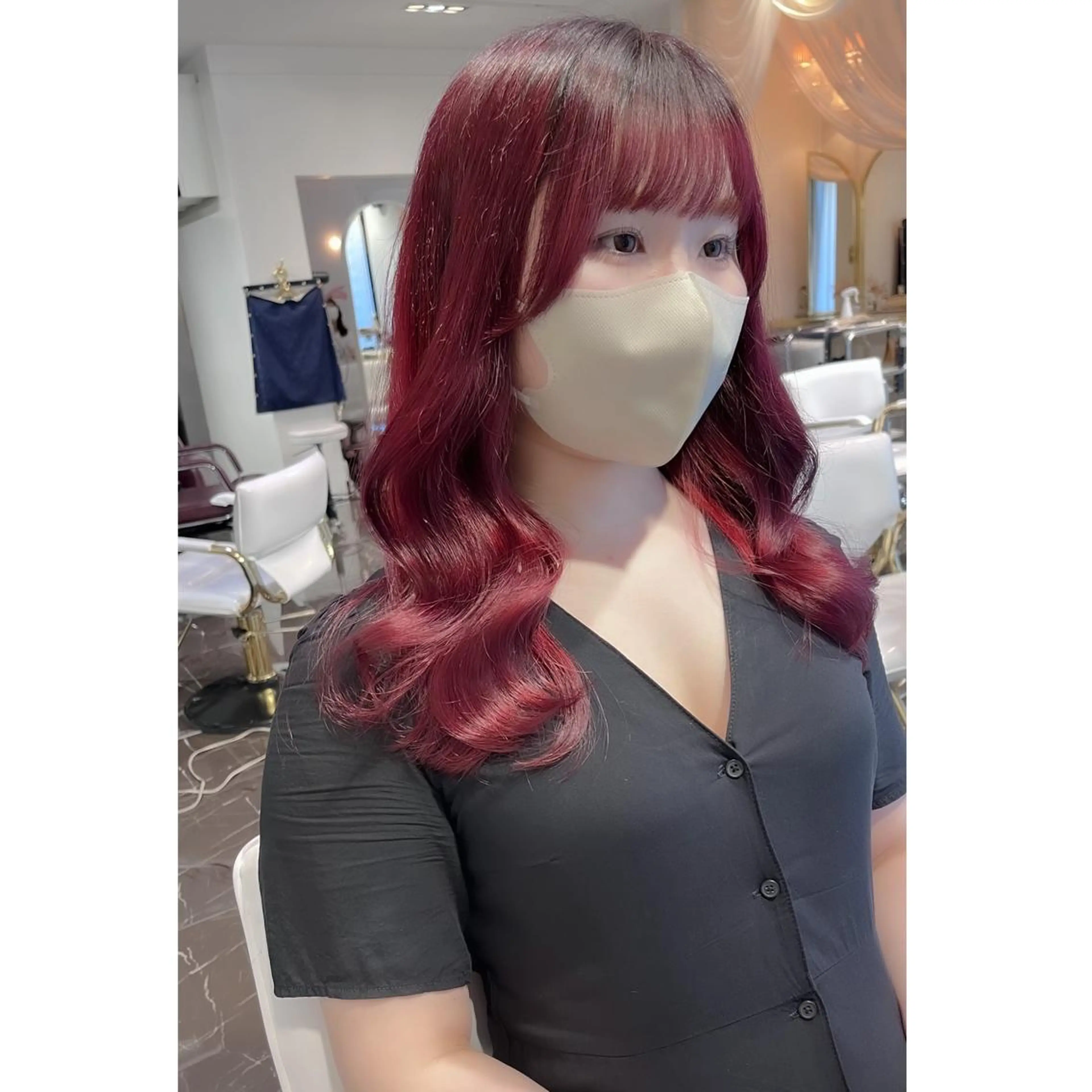 ロング カラー ブリーチ ヘアカラー LOTTA CUCCI所属・miyu /トレンド カラー×艶髪のヘアスタイル