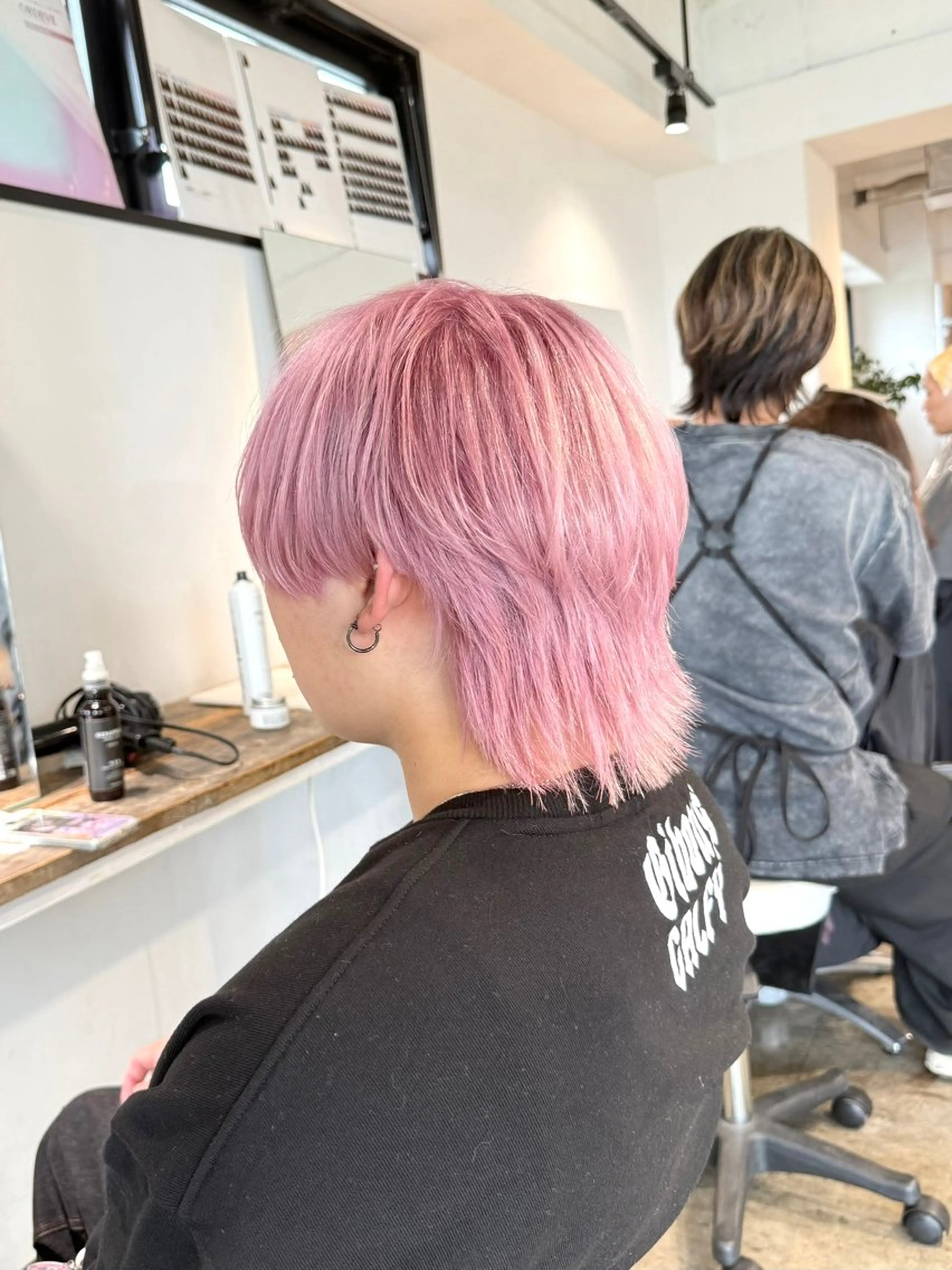 カラー メンズ メンズブリーチ マッシュウルフ マッシュ メンズパーマ メンズウルフカット カット ヘアカラー トリートメント 骨格補正施術/メンズ 専門美容師/YUYAのヘアスタイル