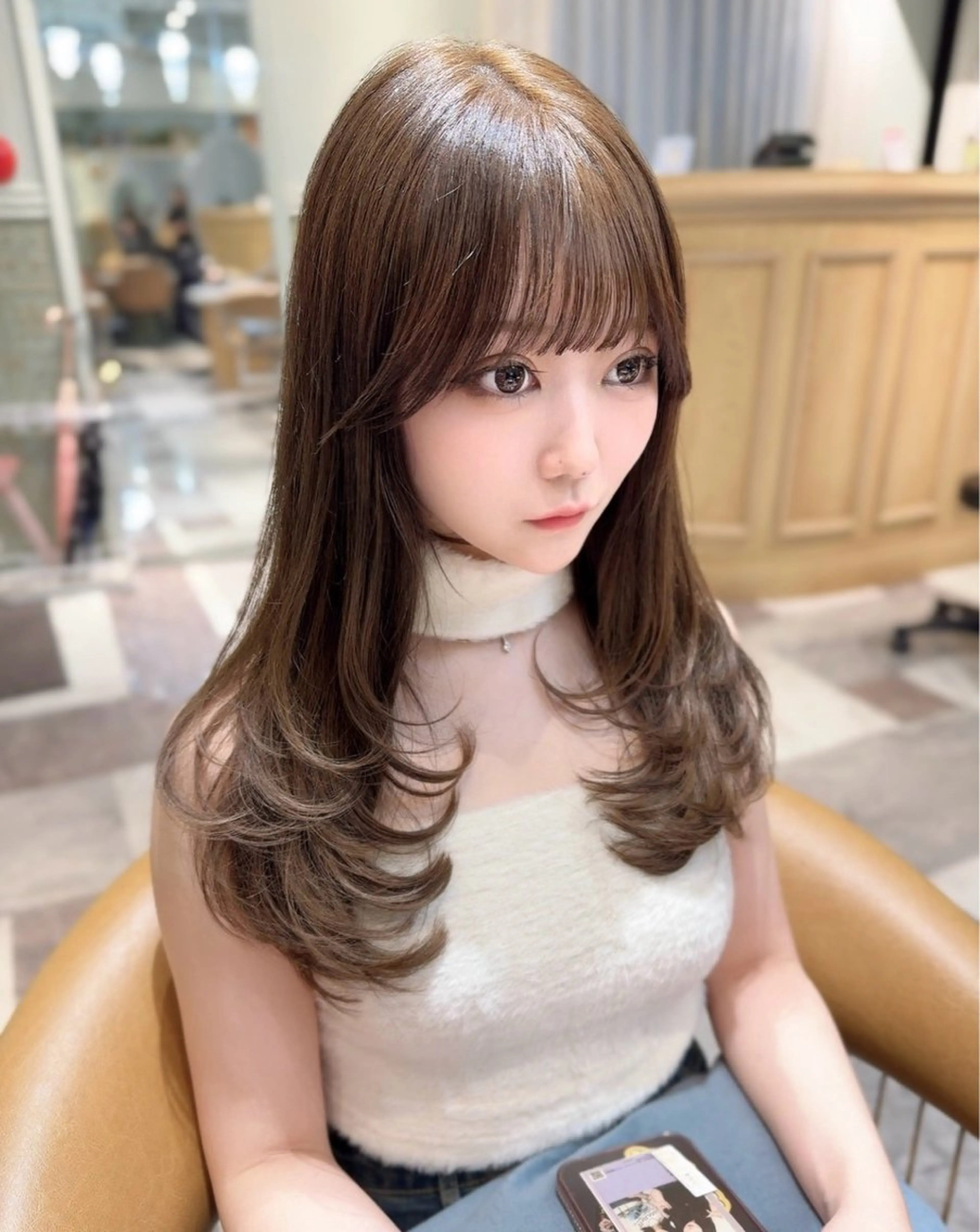 ミディアム カラー カット ヘアカラー トリートメント 木屋元一/透明感 /レイヤー/縮毛矯正のヘアスタイル