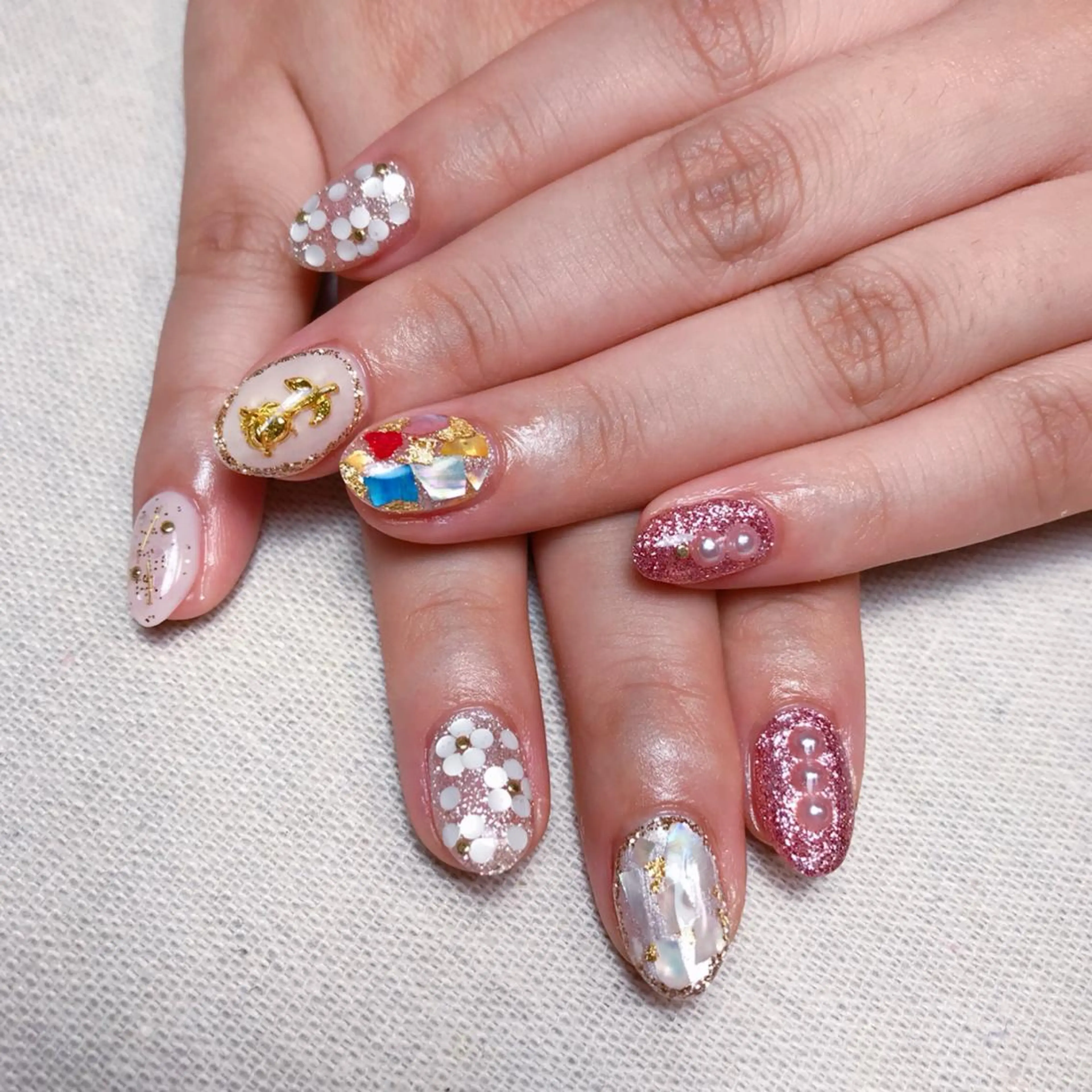 ネイル ハンドネイル 💅 Ai.のネイルデザイン