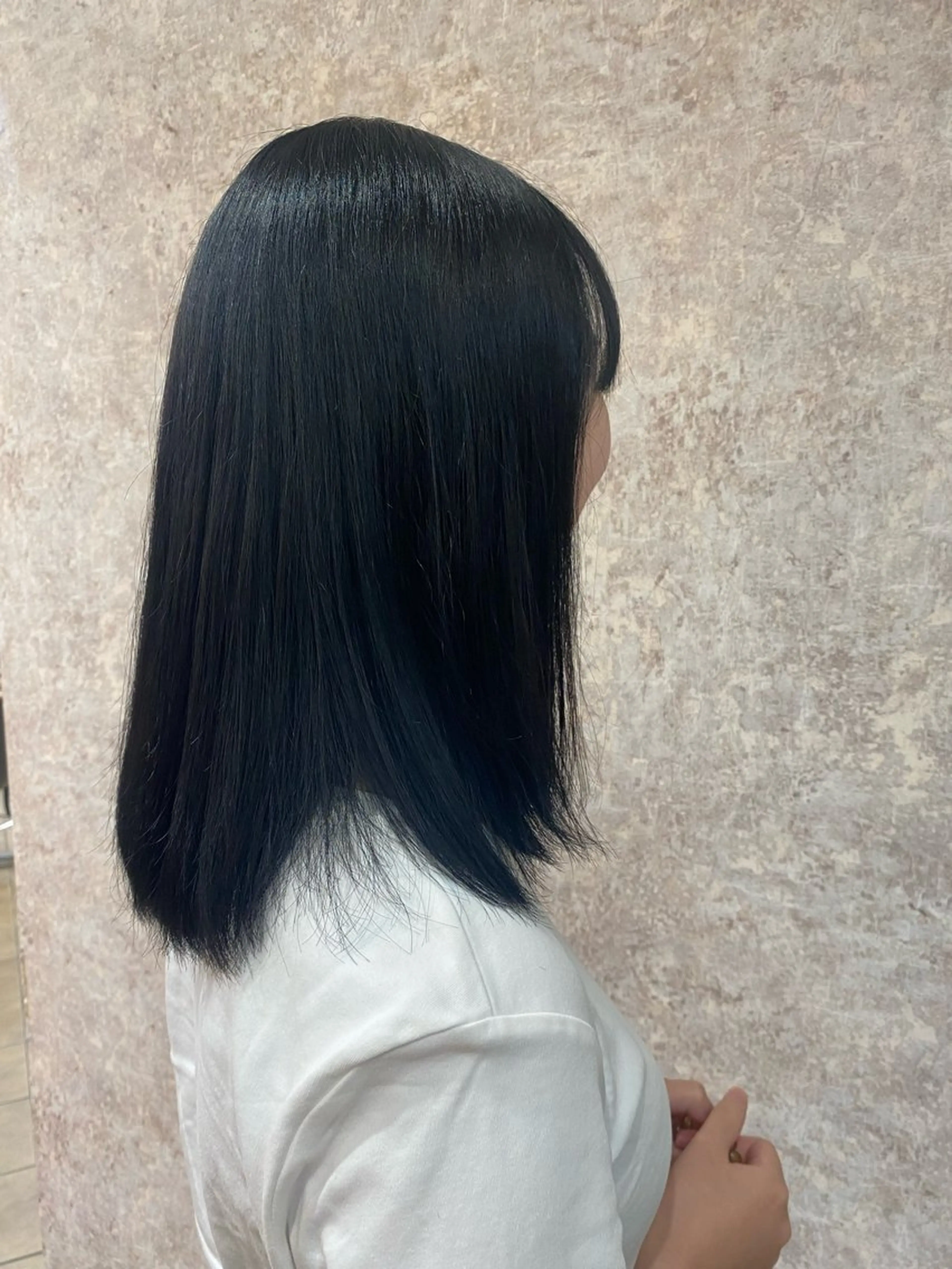 カラー みやもと みくのヘアスタイル