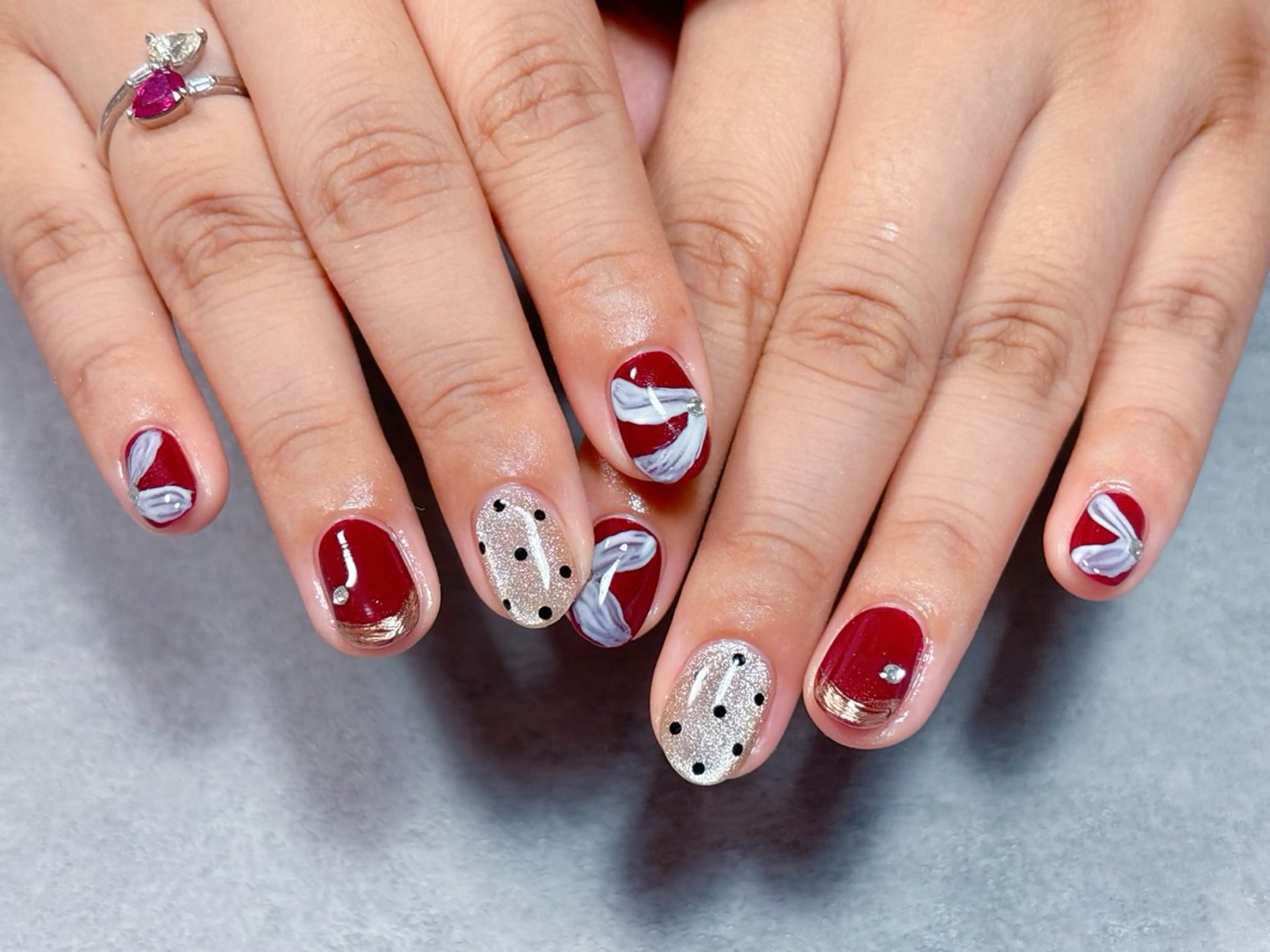 ネイル ボルドー レース マグネットネイル ミラーネイル ハンドネイル ハンドケア ゆ か_Nails💫のネイルデザイン