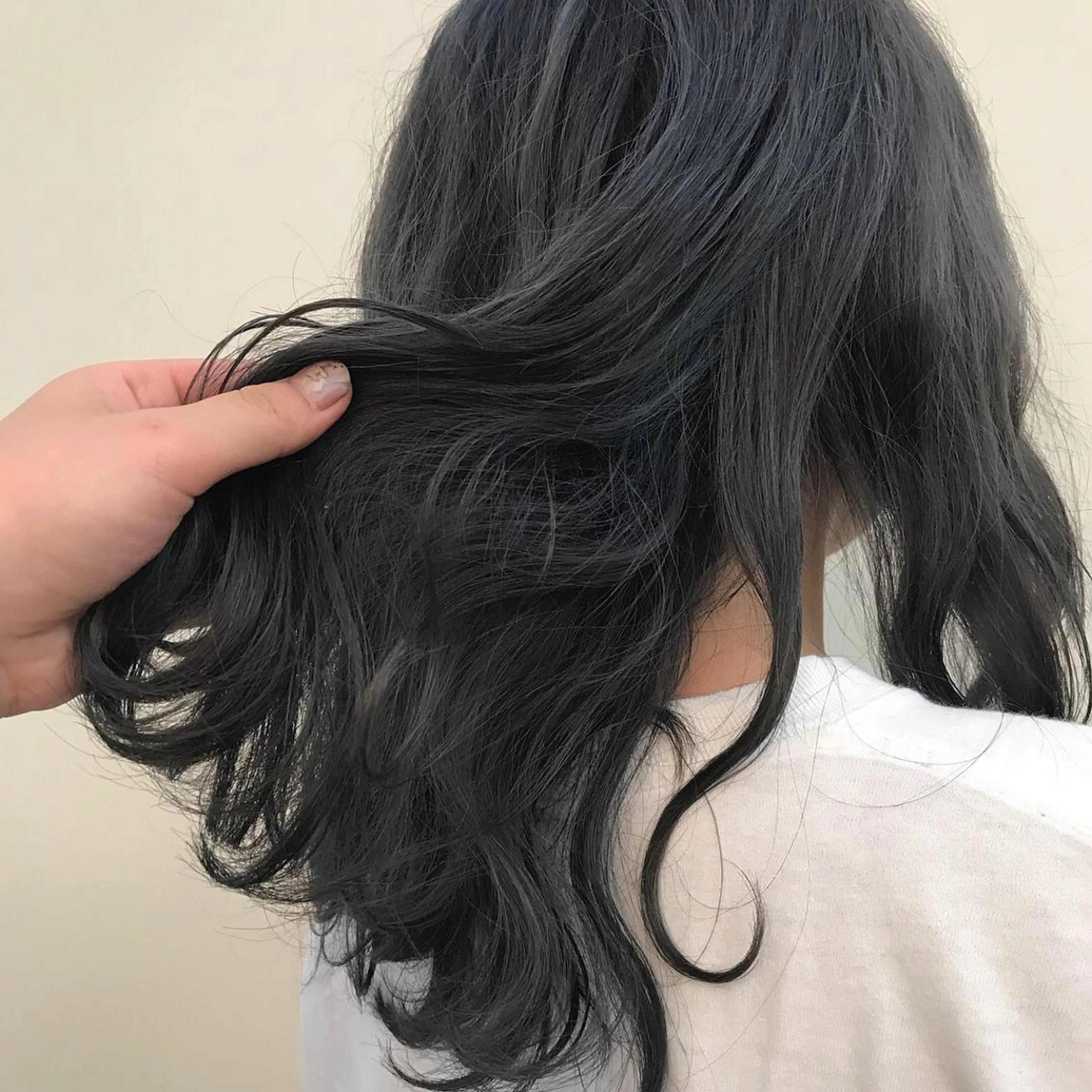 セミロング カラー 透明感カラー 斉藤 未佳のヘアスタイル
