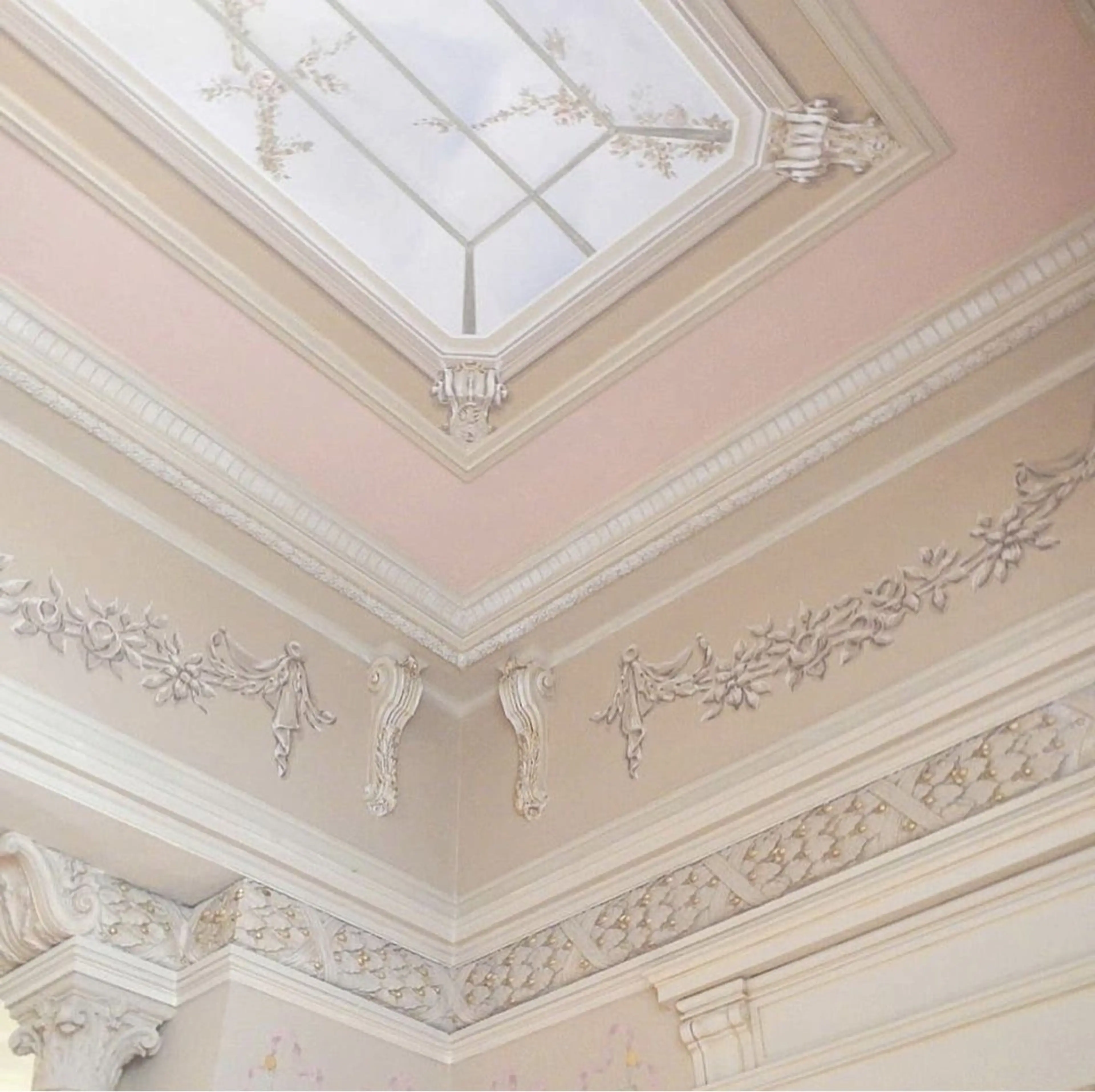 OLIVIA GINZA上野のマツエク・マツパデザイン