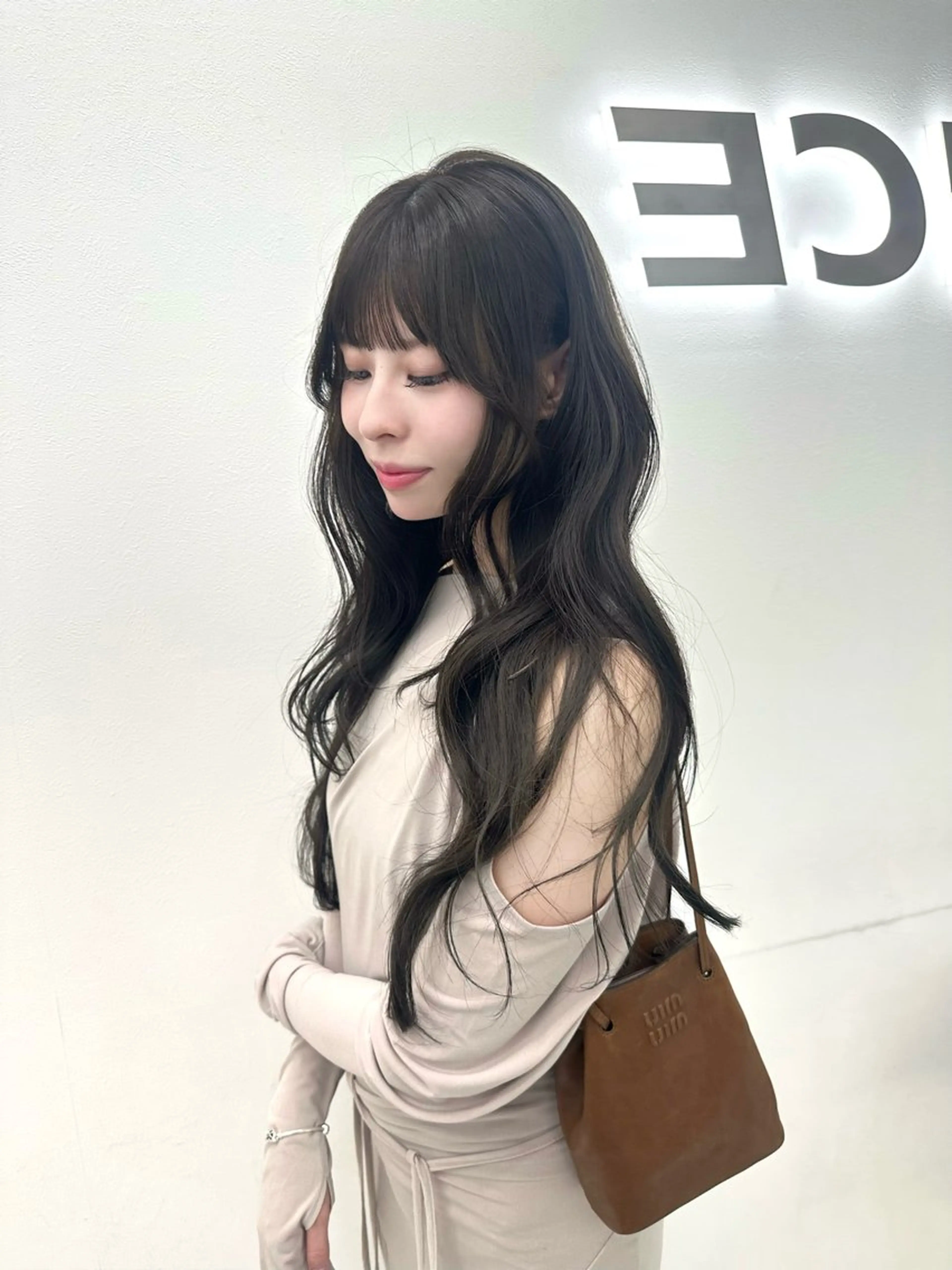 ロング カラー ヘアアレンジ カット ヘアカラー トリートメント 大人っぽ中韓レディ ヘア🤍MAOのヘアスタイル